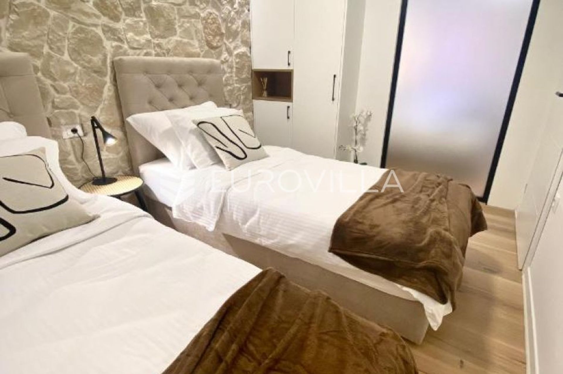 Кондоминиум в Rovinj, Istarska županija 12395969