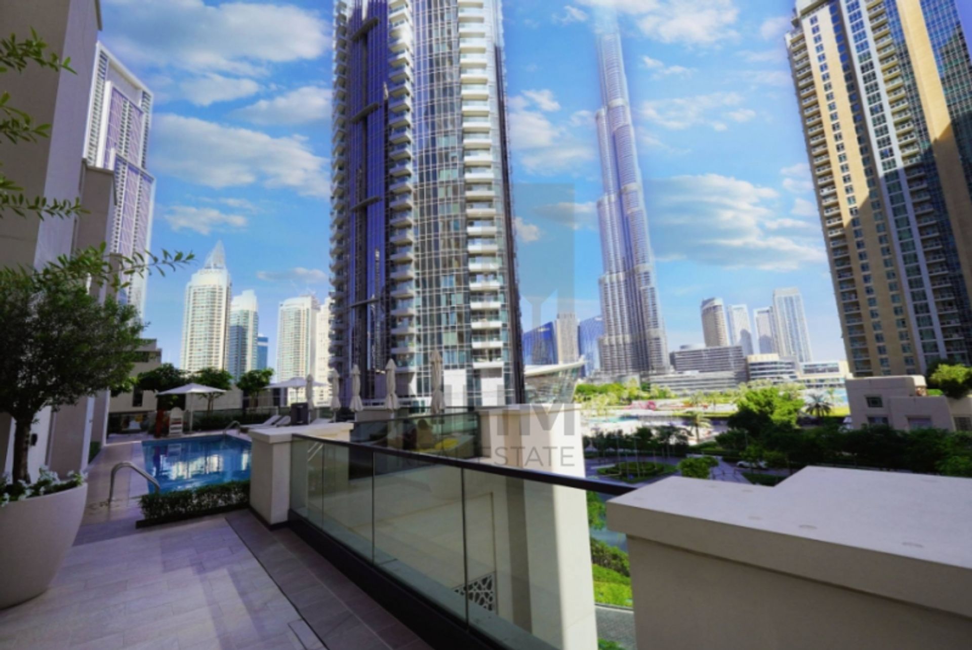 Condominium in Dubai, Dubai 12396166