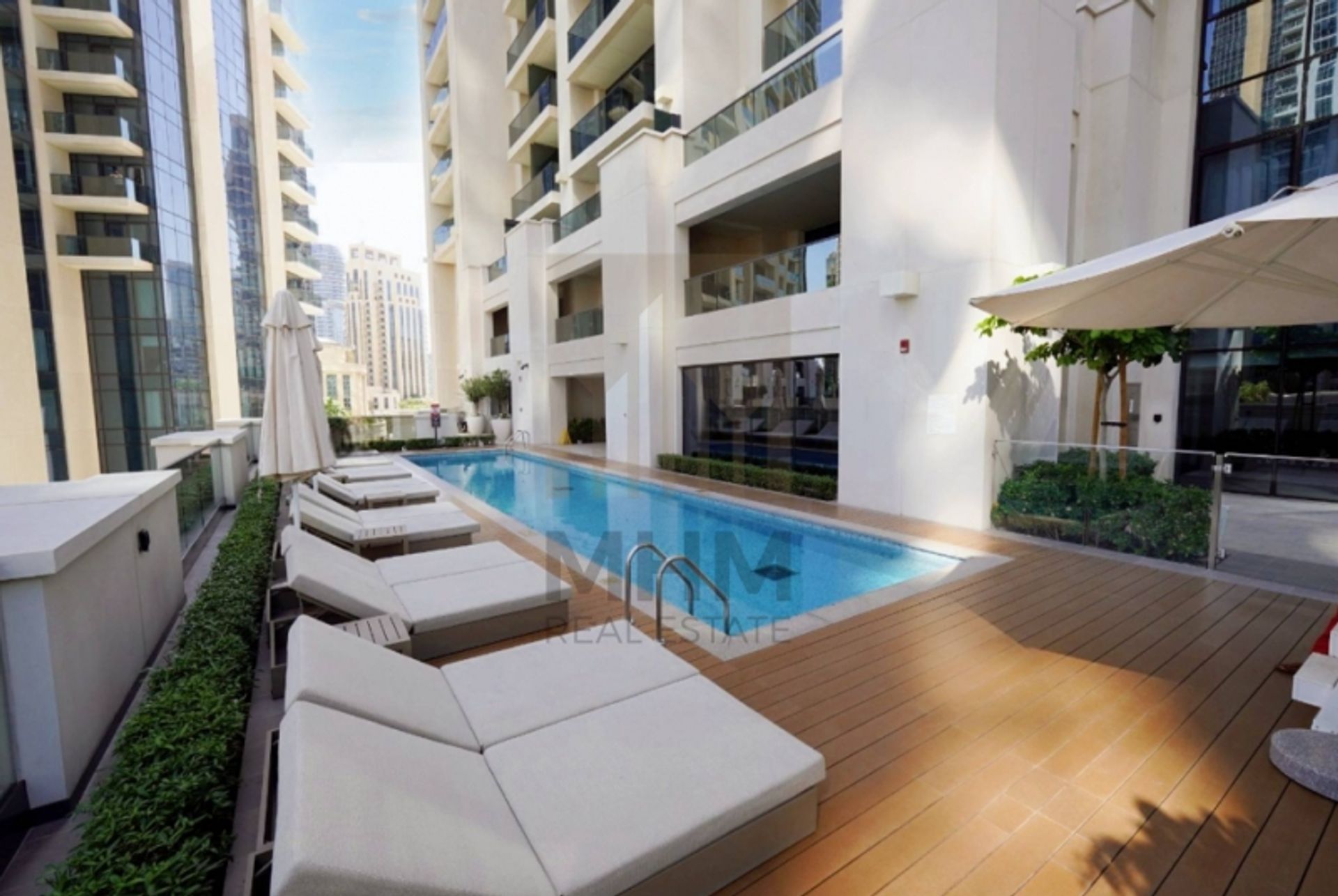 Condominium in Dubai, Dubai 12396166