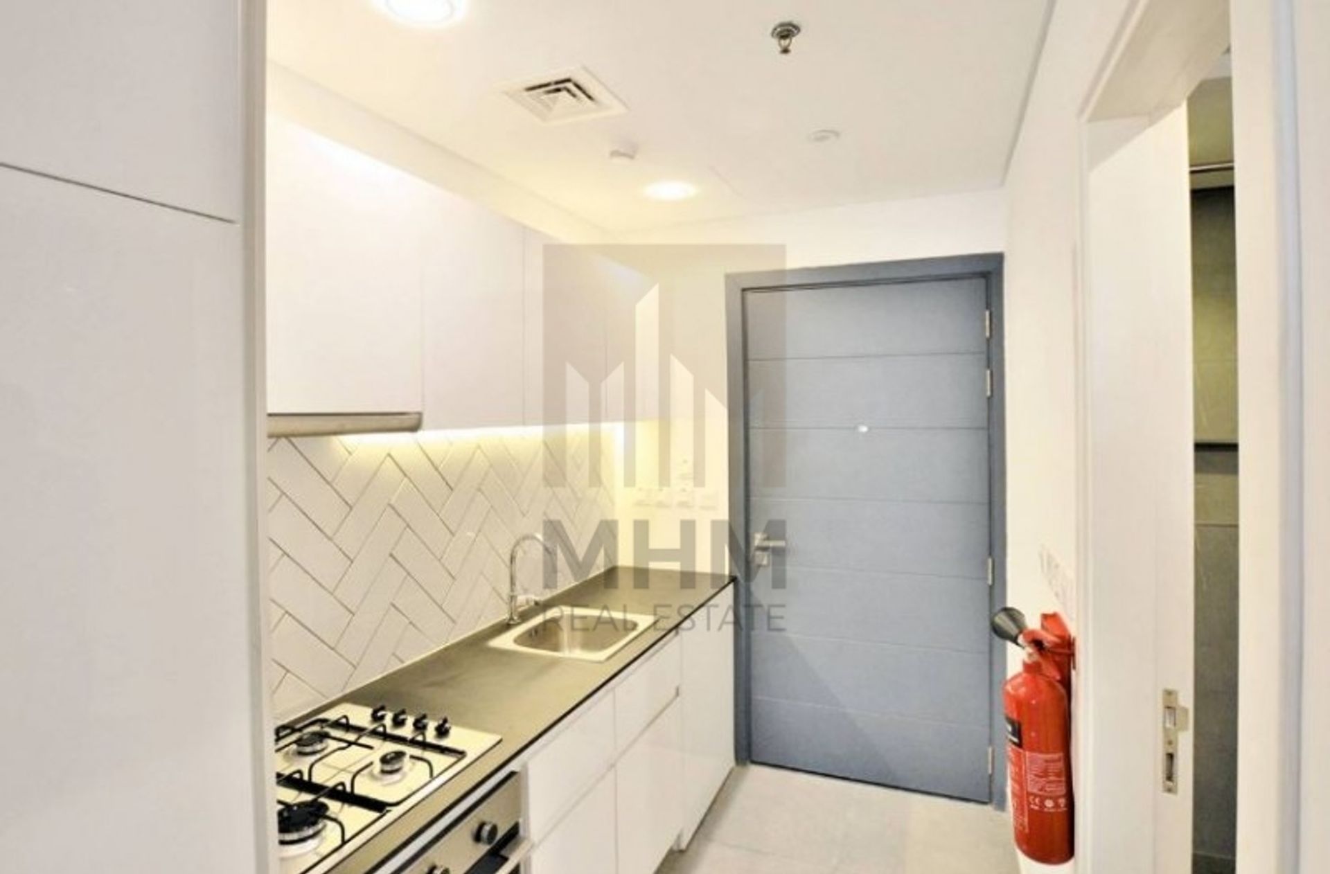 Condominium in دبي, دبي 12396170