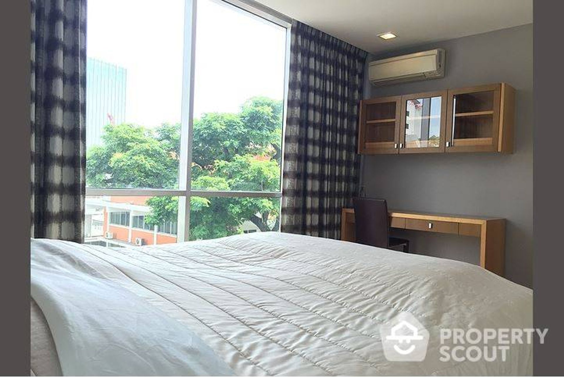 Condominium in Phaya Thai, Krung Thep Maha Nakhon 12396411