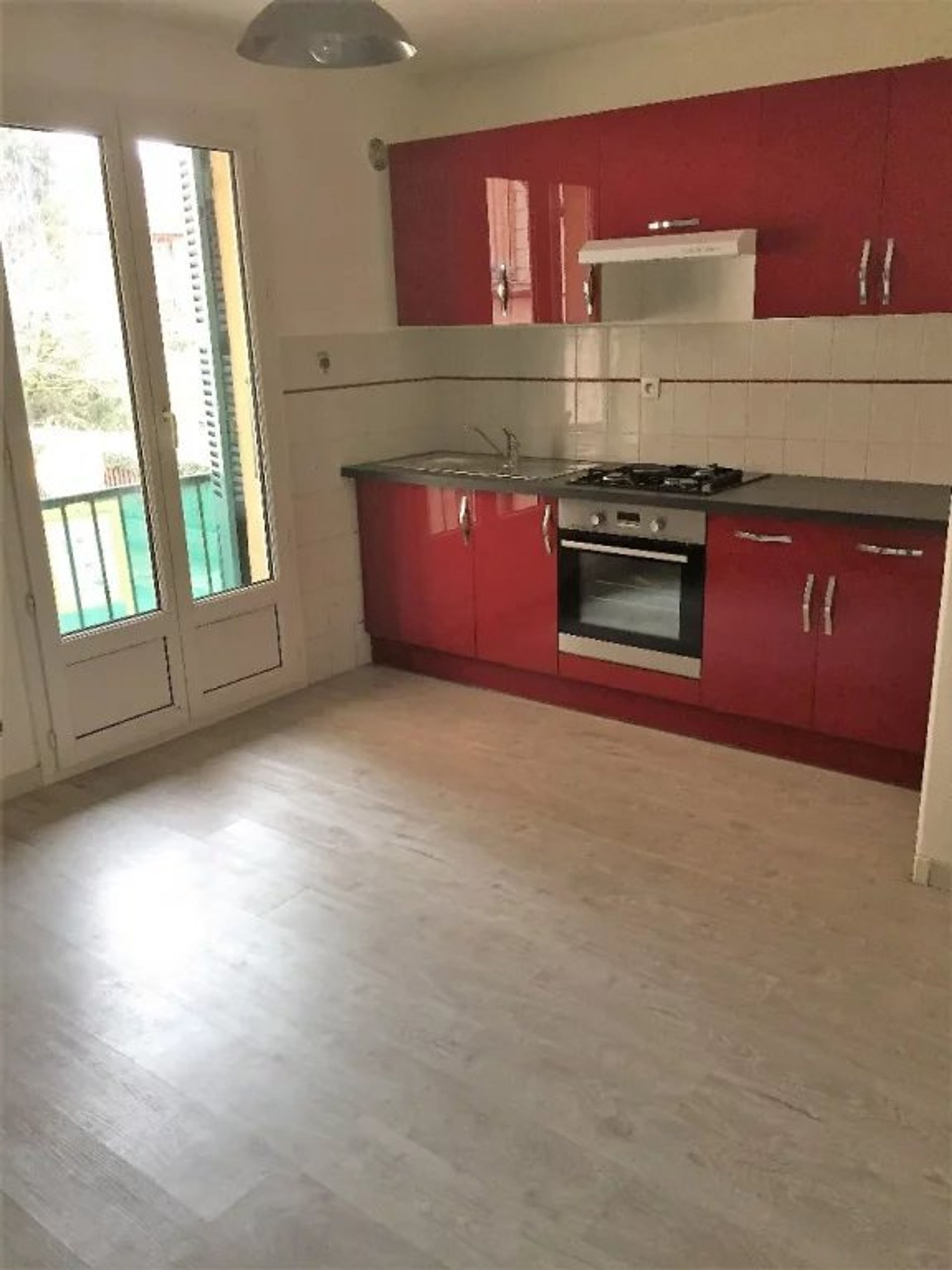 Condominio en Moirans, Isère 12397805