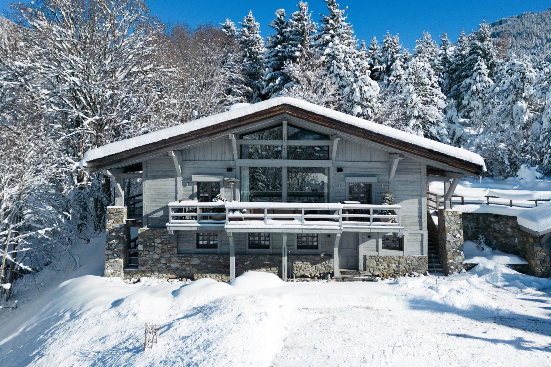 rumah dalam Megeve, Auvergne-Rhone-Alpes 12397901