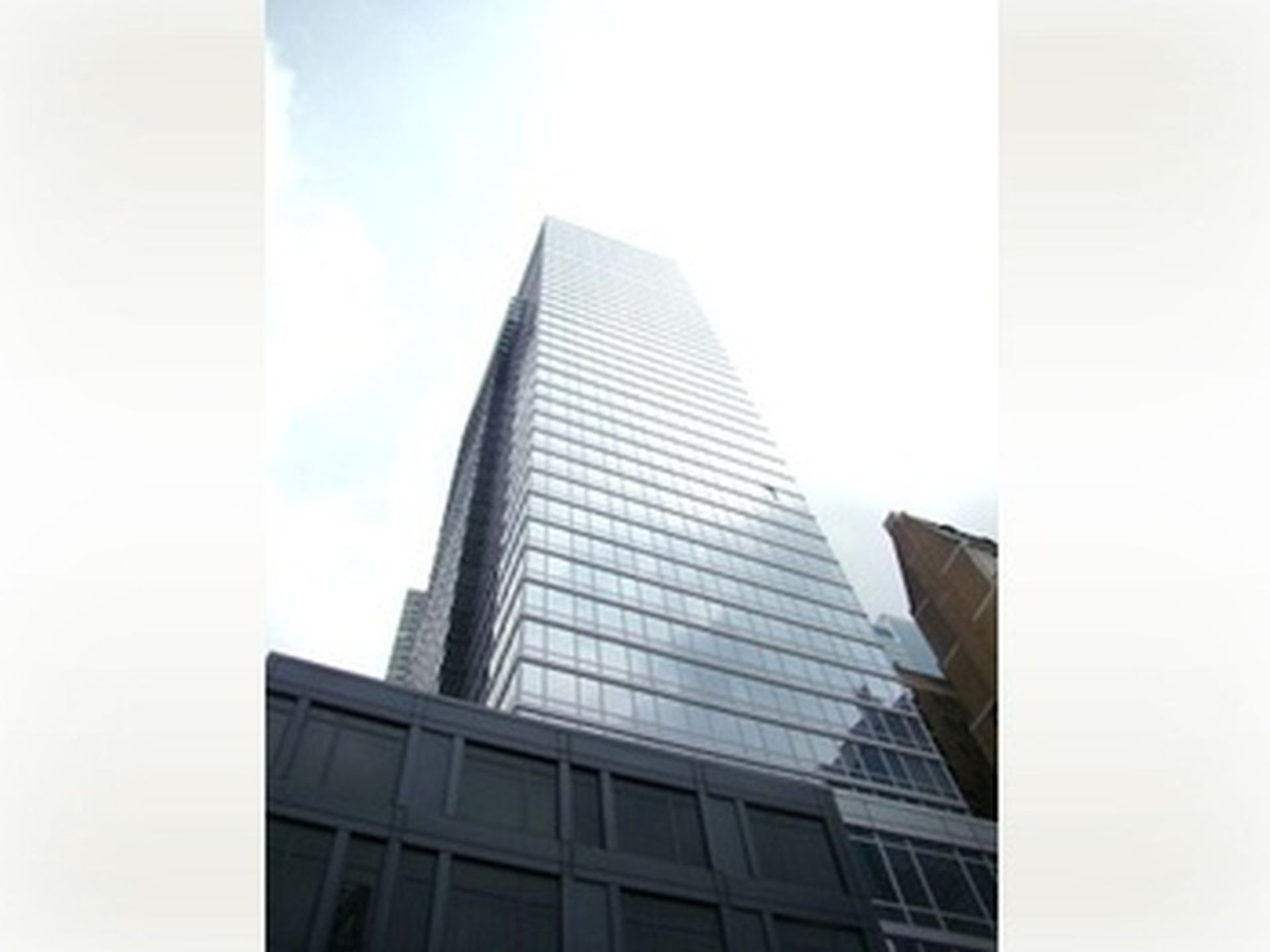 Condominium in New York, New York 12398037