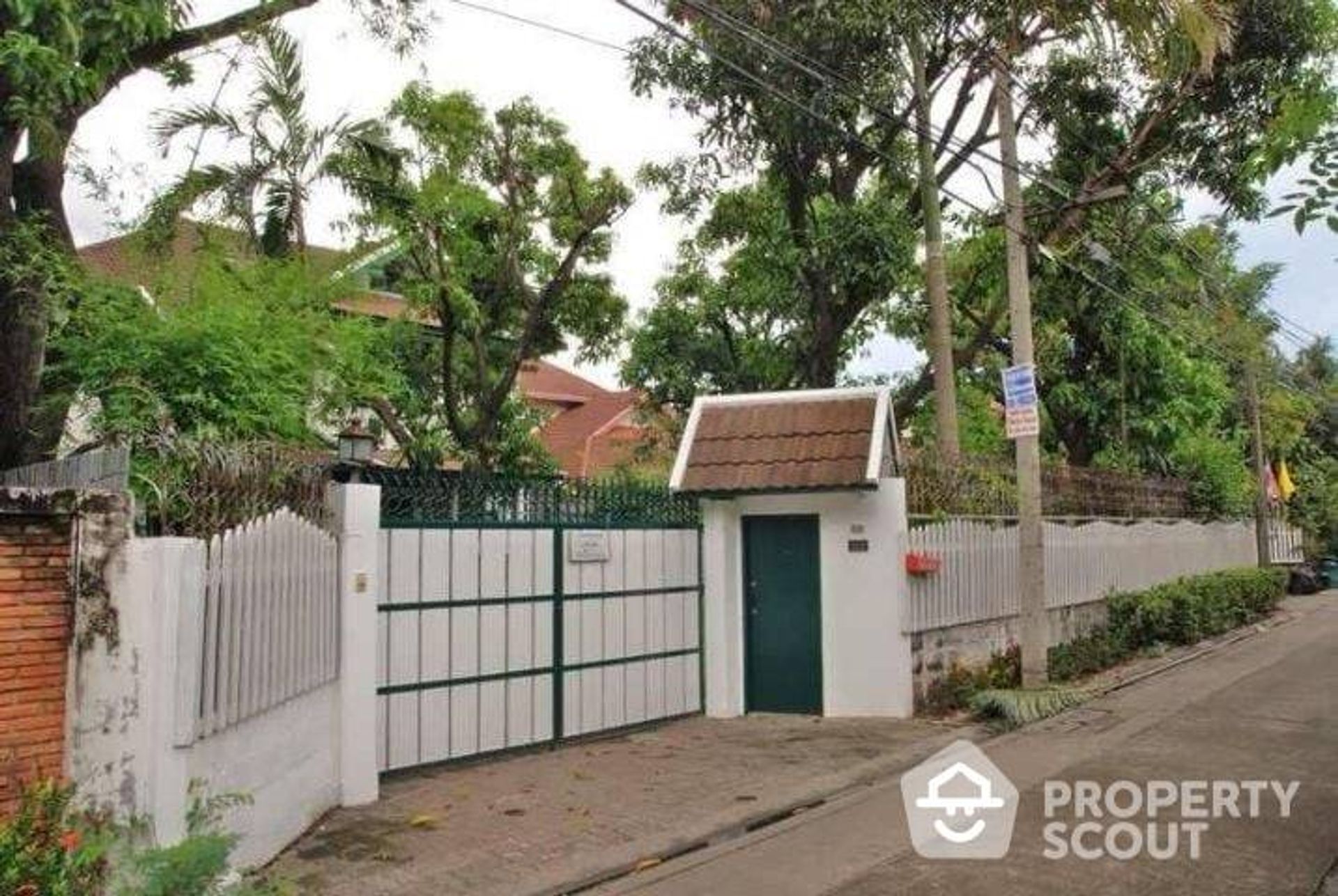 Huis in Bang O, Krung Thep Maha Nakhon 12398618