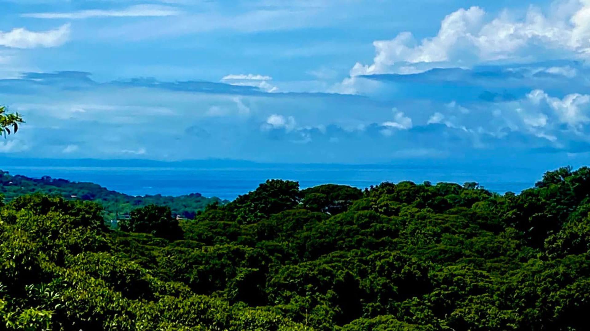 Condominium in Savegre de Aguirre, Puntarenas Province 12399242