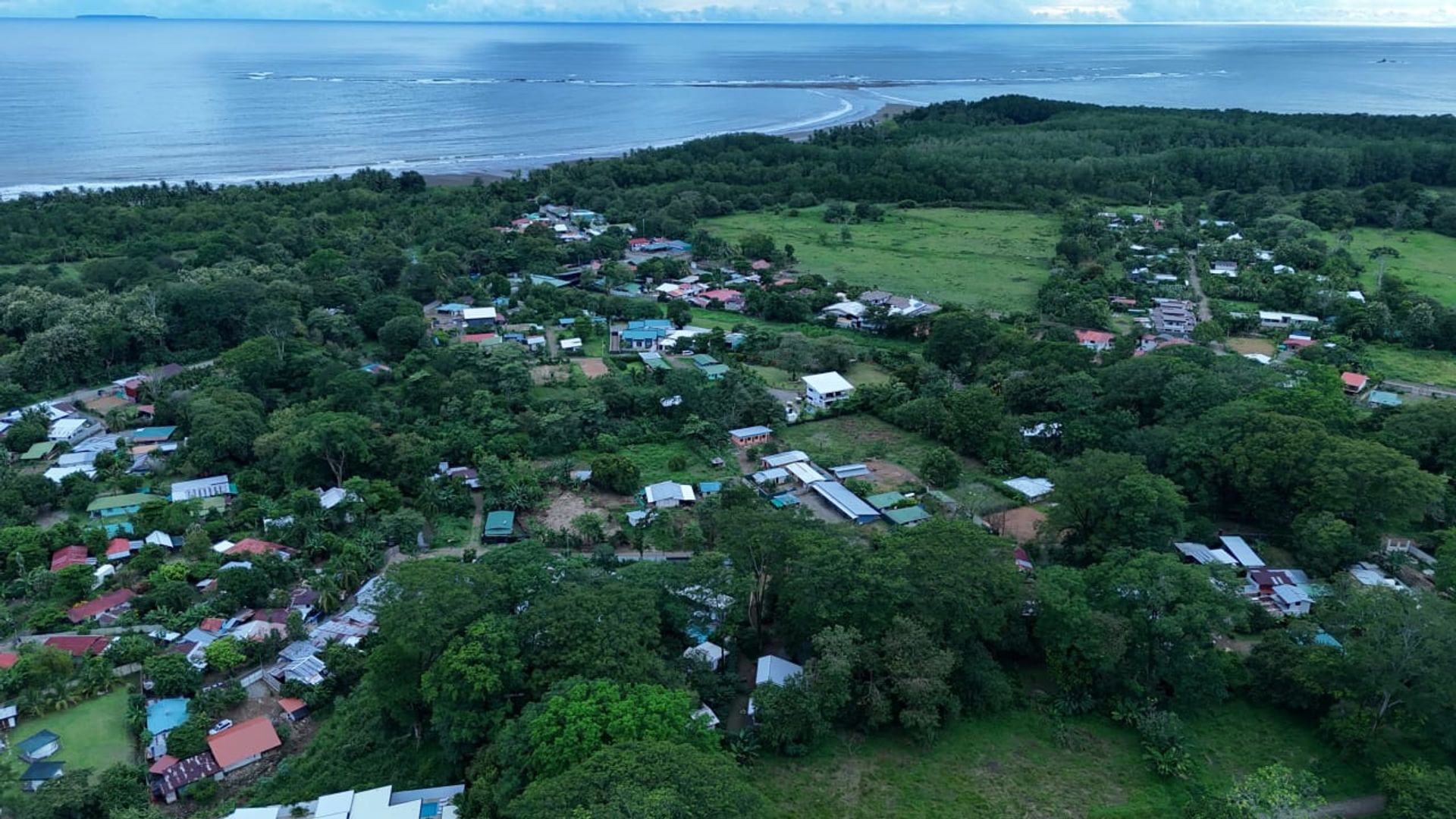 بيت في Uvita, Puntarenas Province 12399272