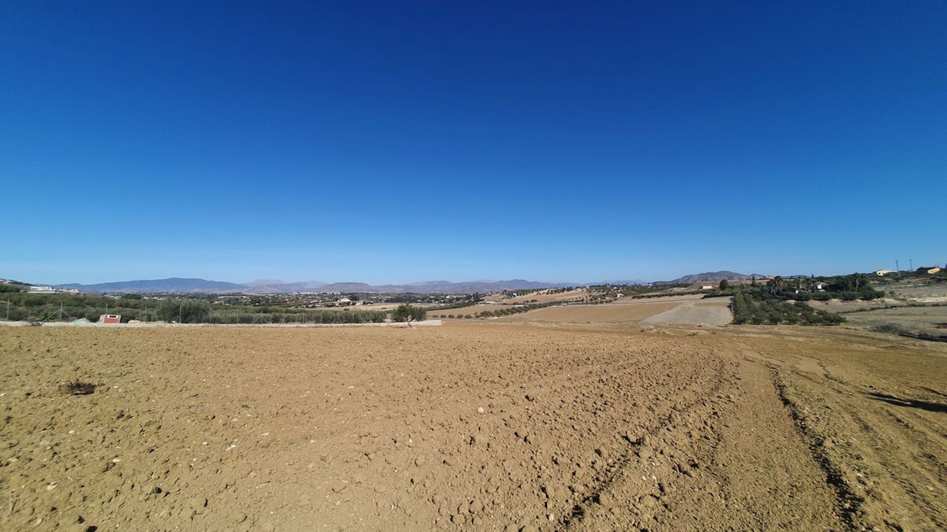 土地 在 Alhaurín el Grande, Andalusia 12399485