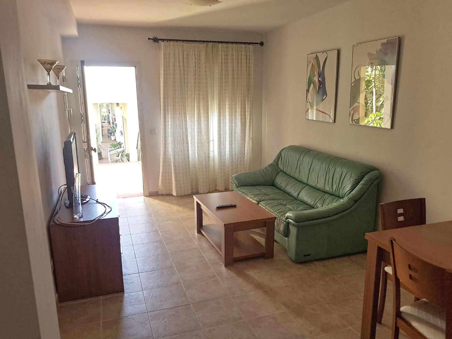 Condominium in Estepona, Andalusia 12399786