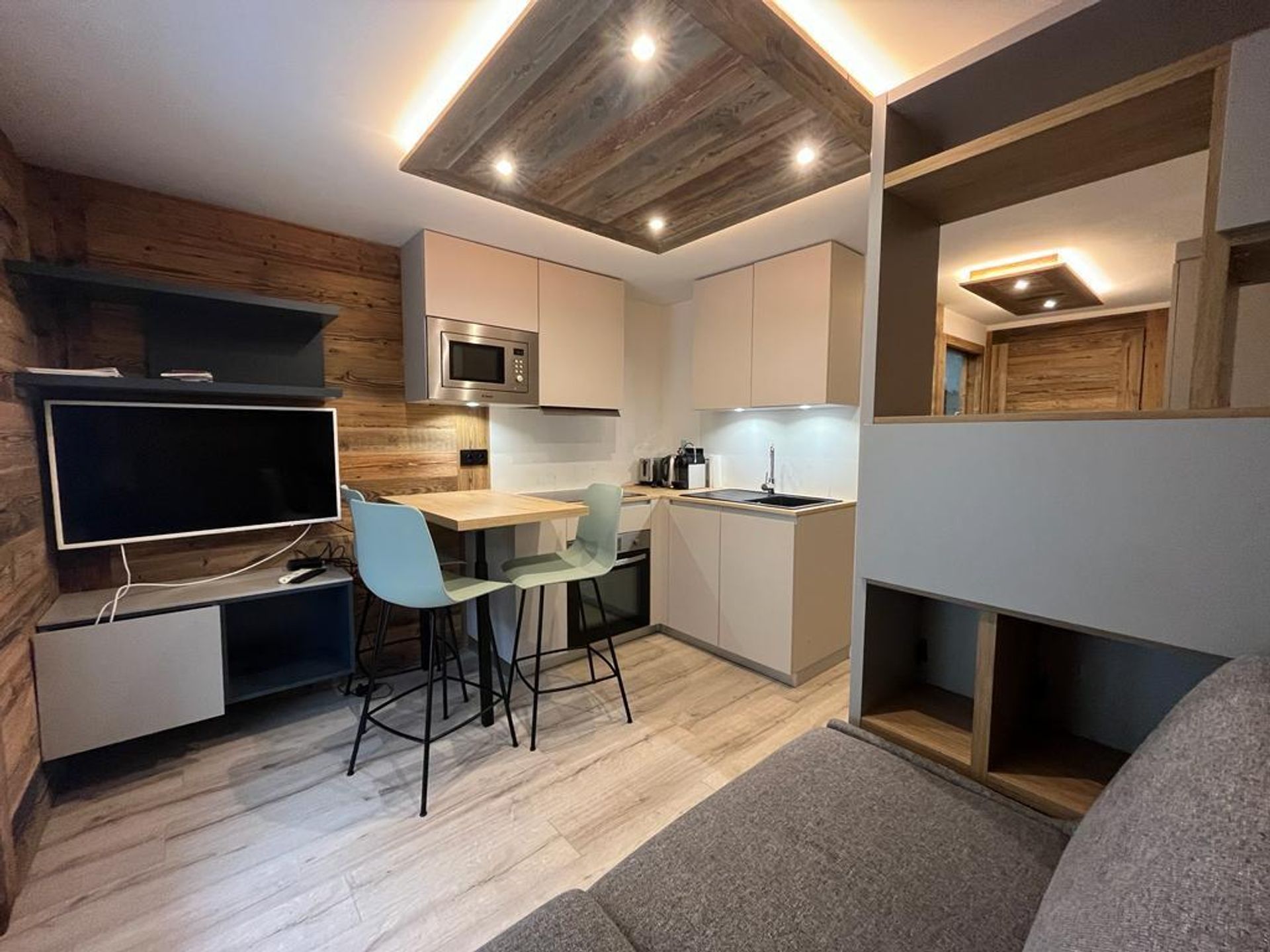 Condominium in Saint-Gervais-les-Bains, Auvergne-Rhône-Alpes 12399837