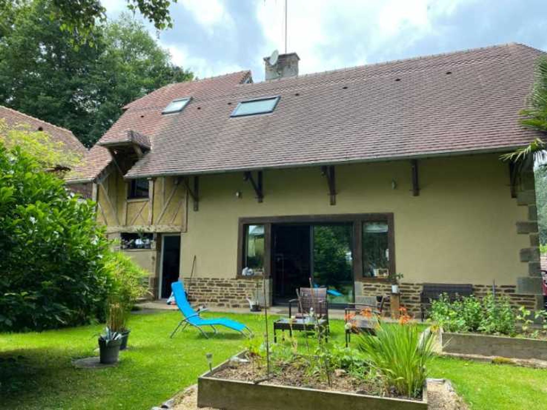 Huis in Domfront, Normandie 12399879