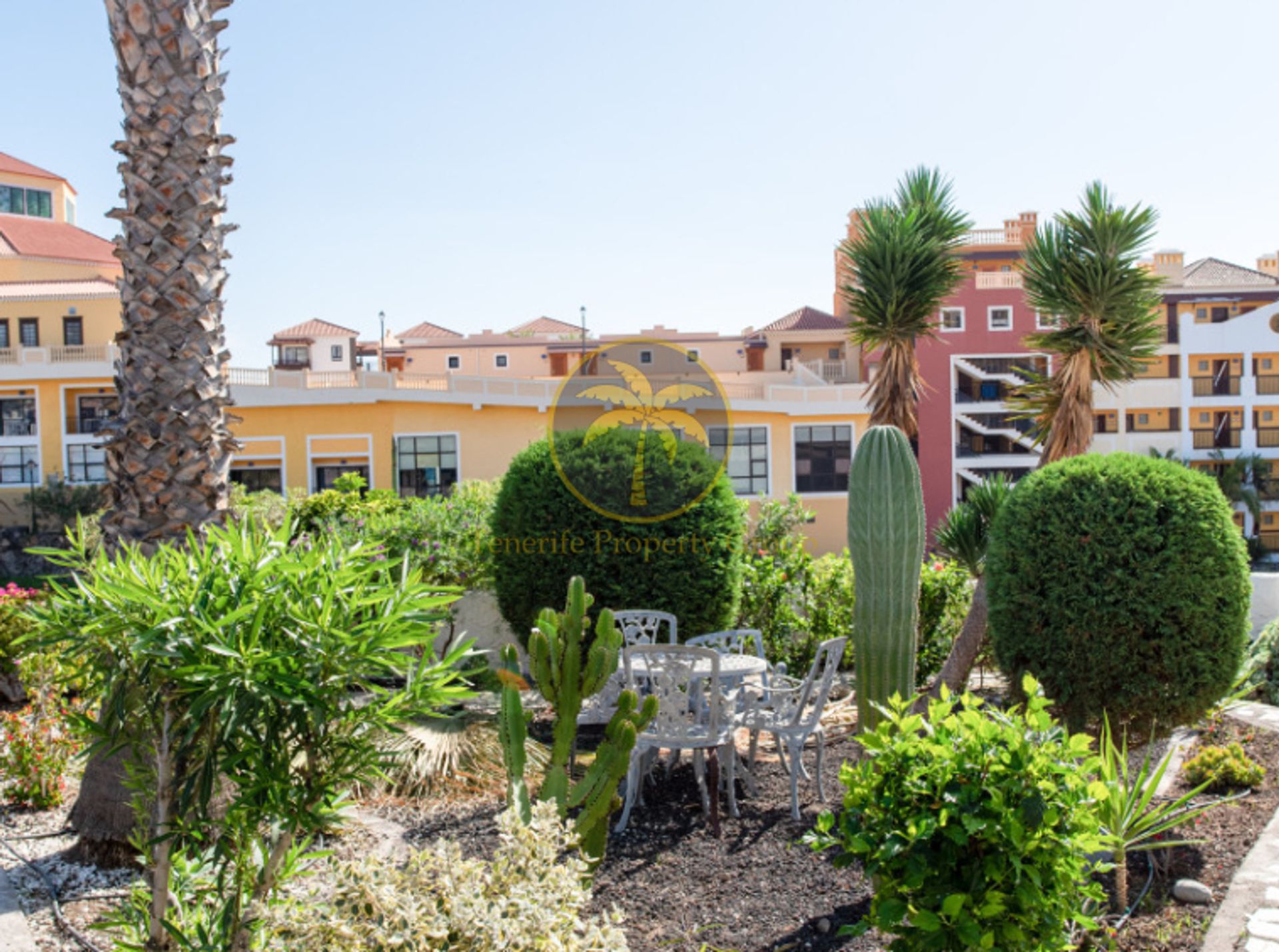 Talo sisään Adeje, Canary Islands 12400014