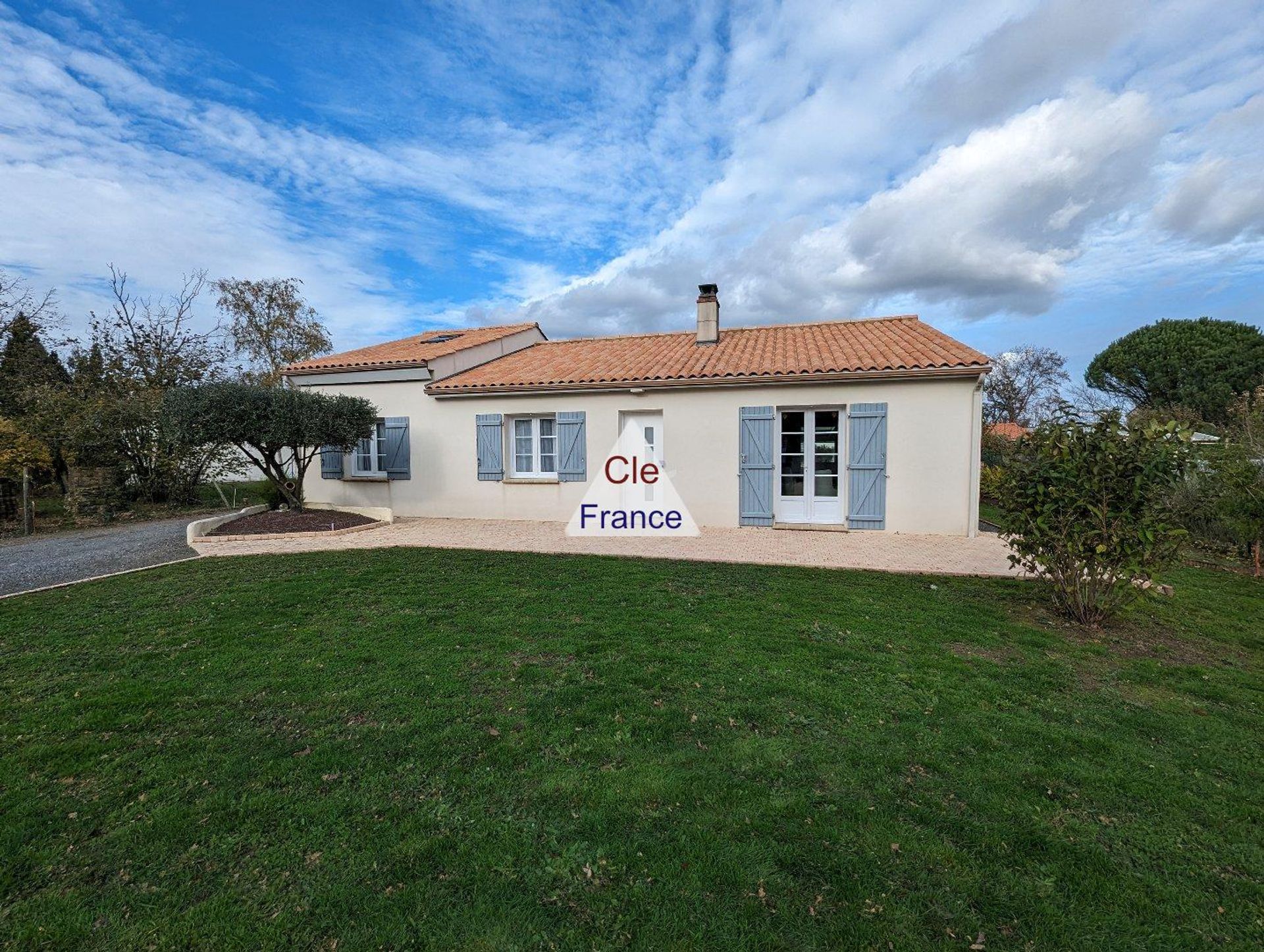 Haus im La Haie-Fouassiere, Pays de la Loire 12400094