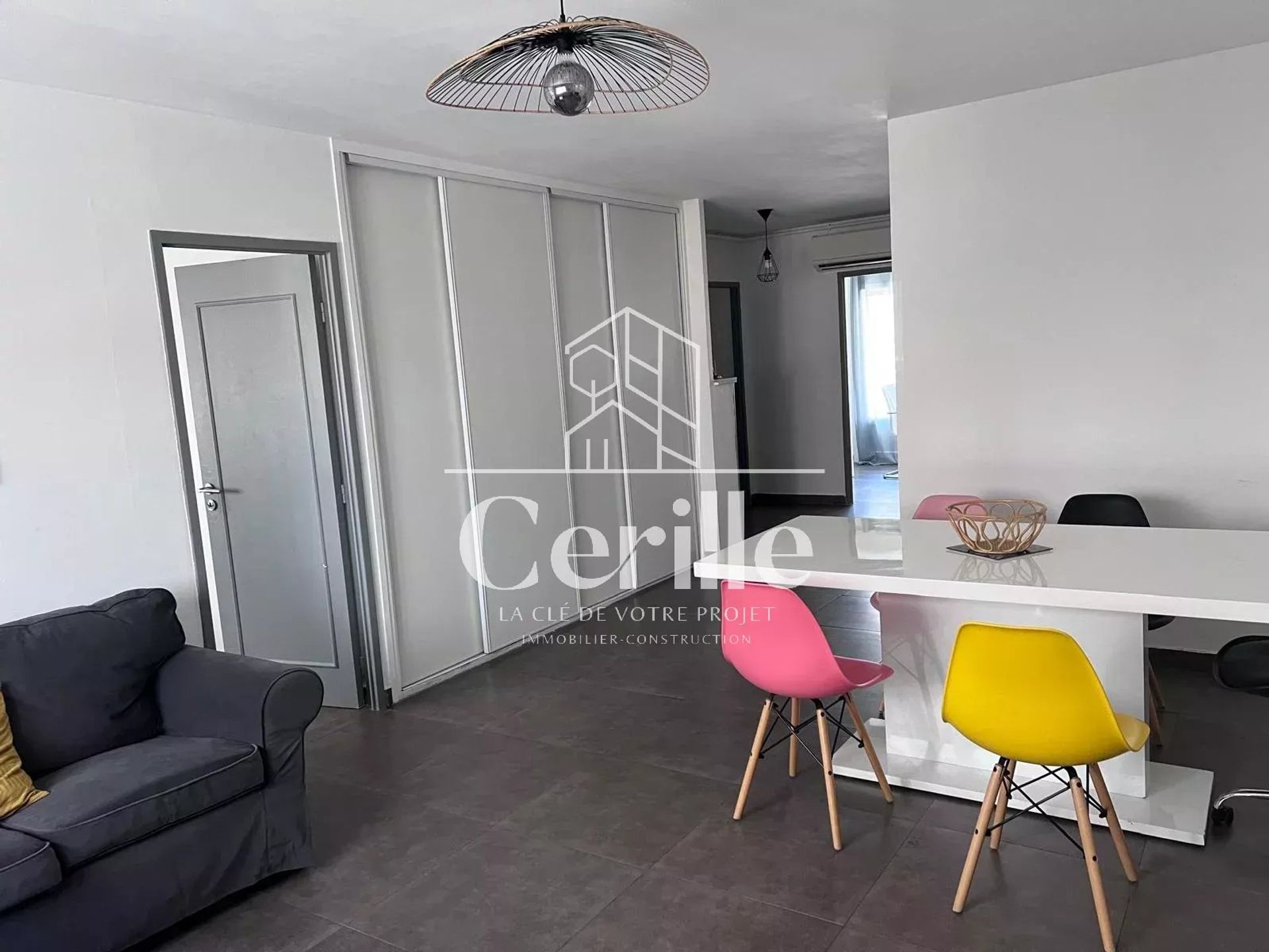 Condominium in Sint-Anna, Provence-Alpes-Côte d'Azur 12400236