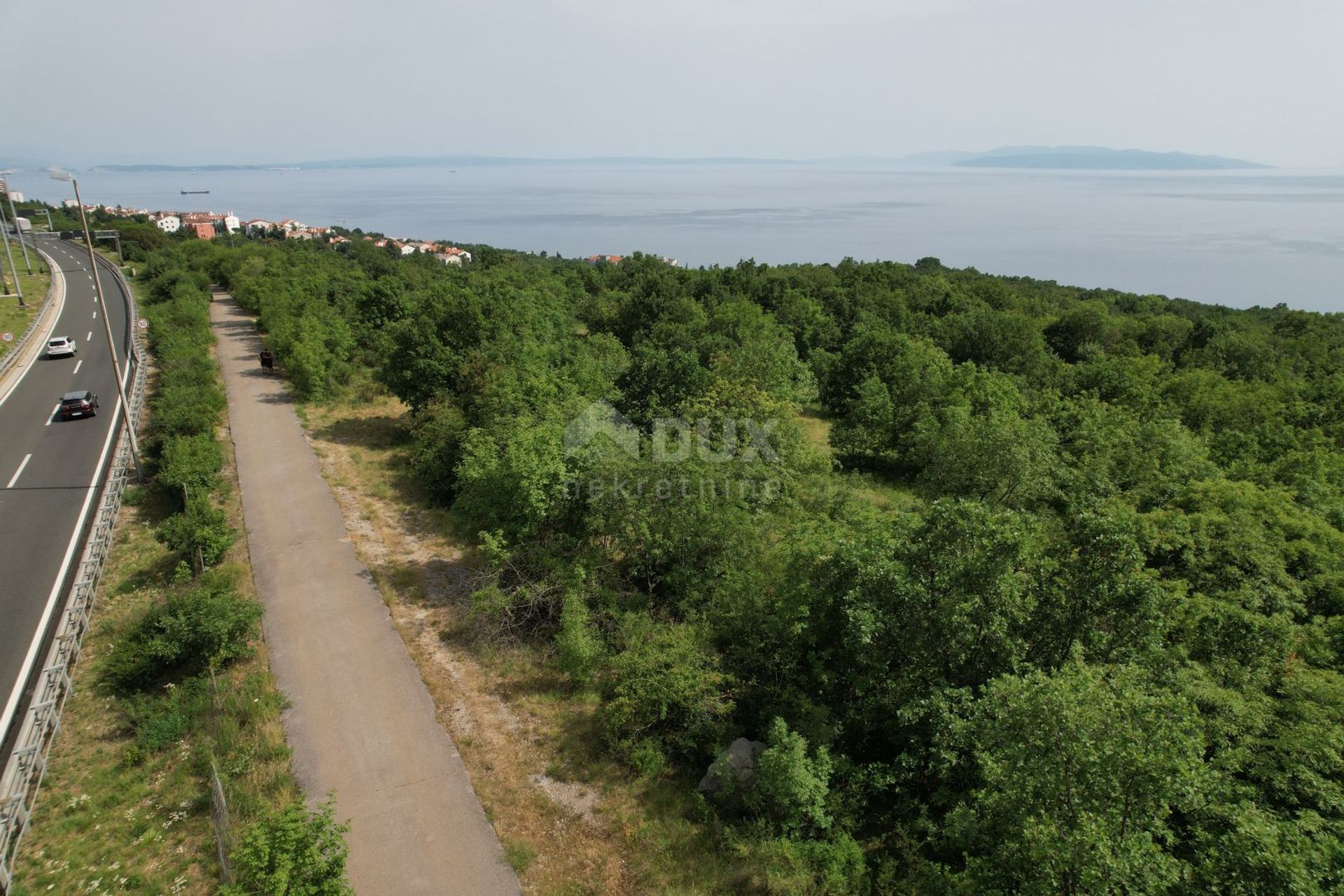 Tierra en Viskovo, Primorsko-Goranska Zupanija 12400377