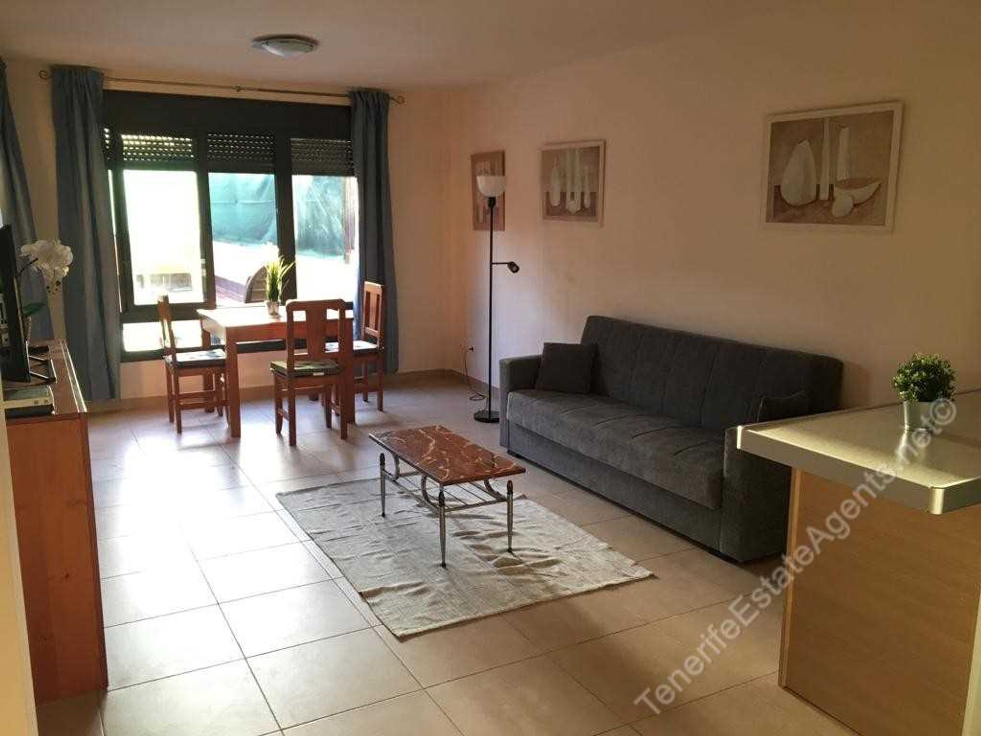 Condominio nel Los Cristianos, isole Canarie 12401515