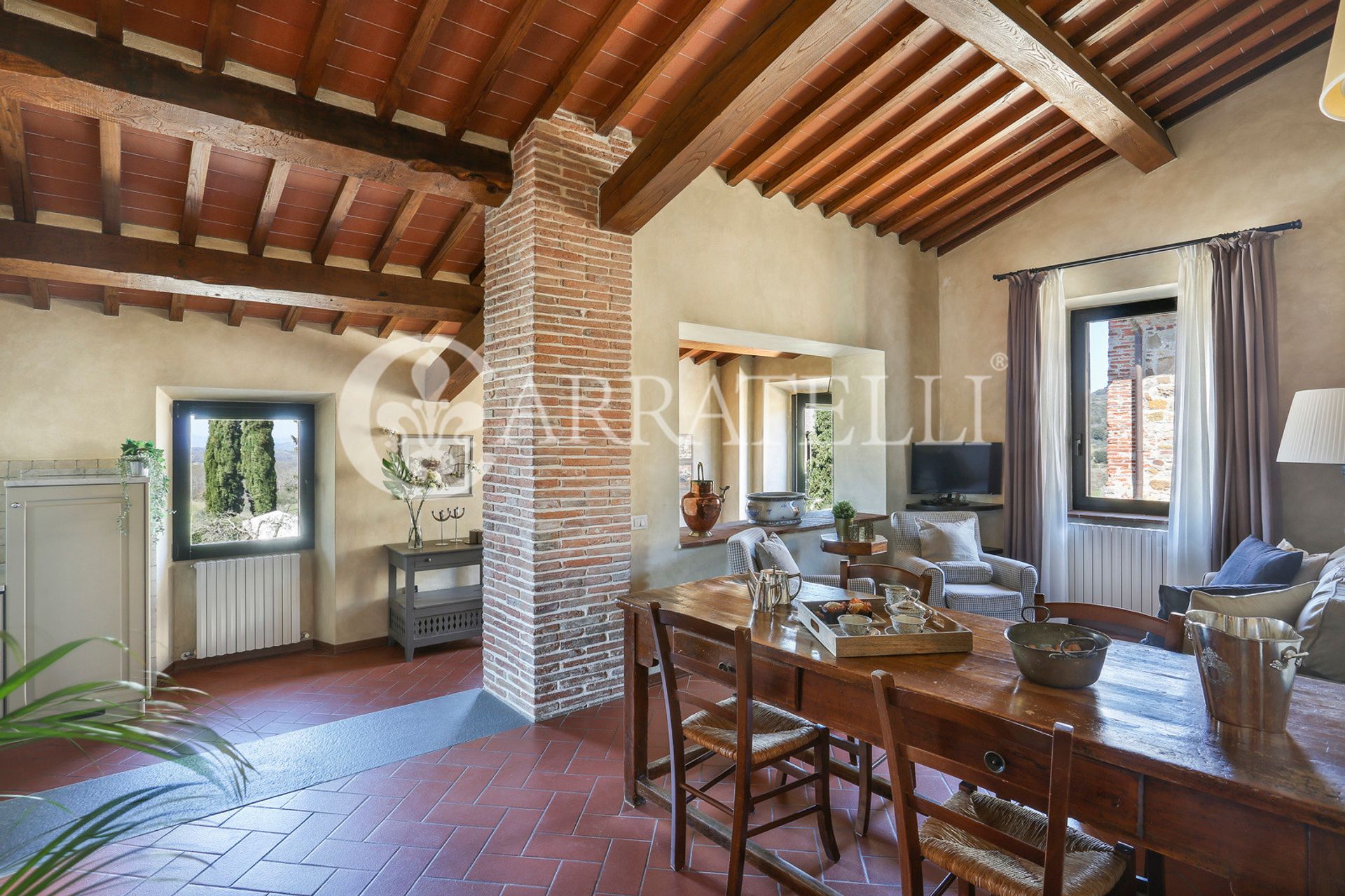 Condominium in Arezzo, Tuscany 12402403