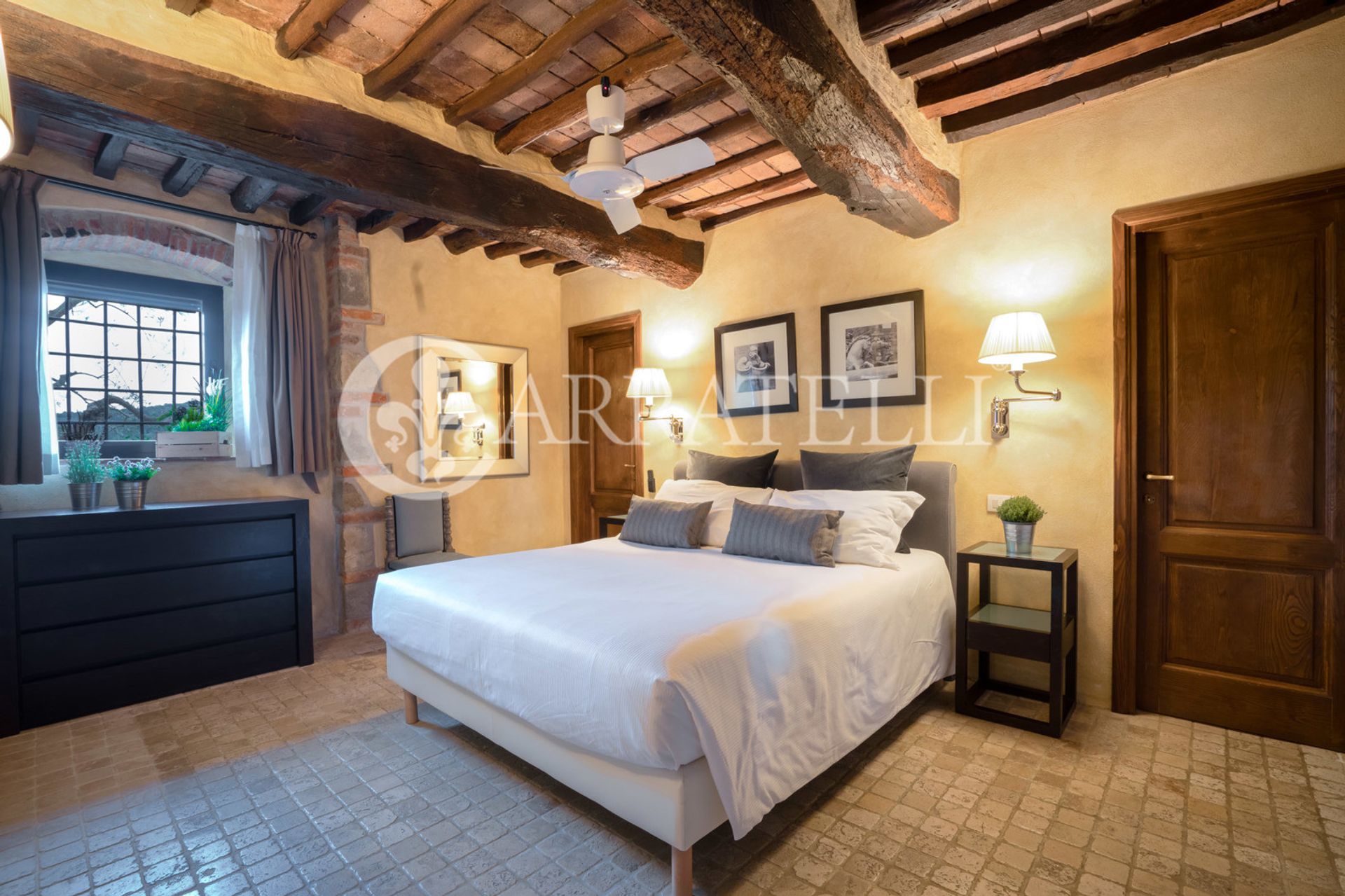 Condominium in Arezzo, Tuscany 12402403