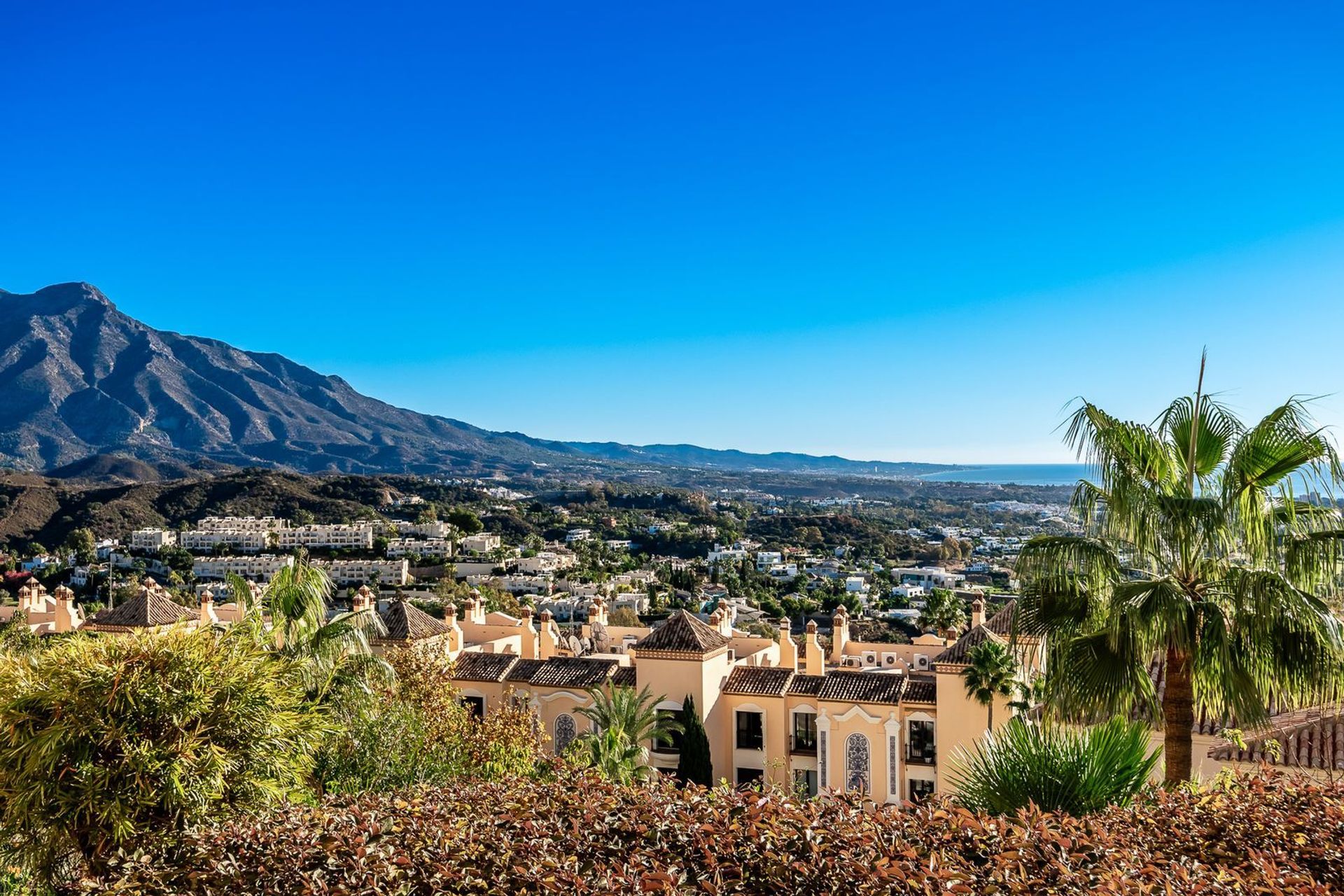 सम्मिलित में Benahavis, Andalusia 12403254