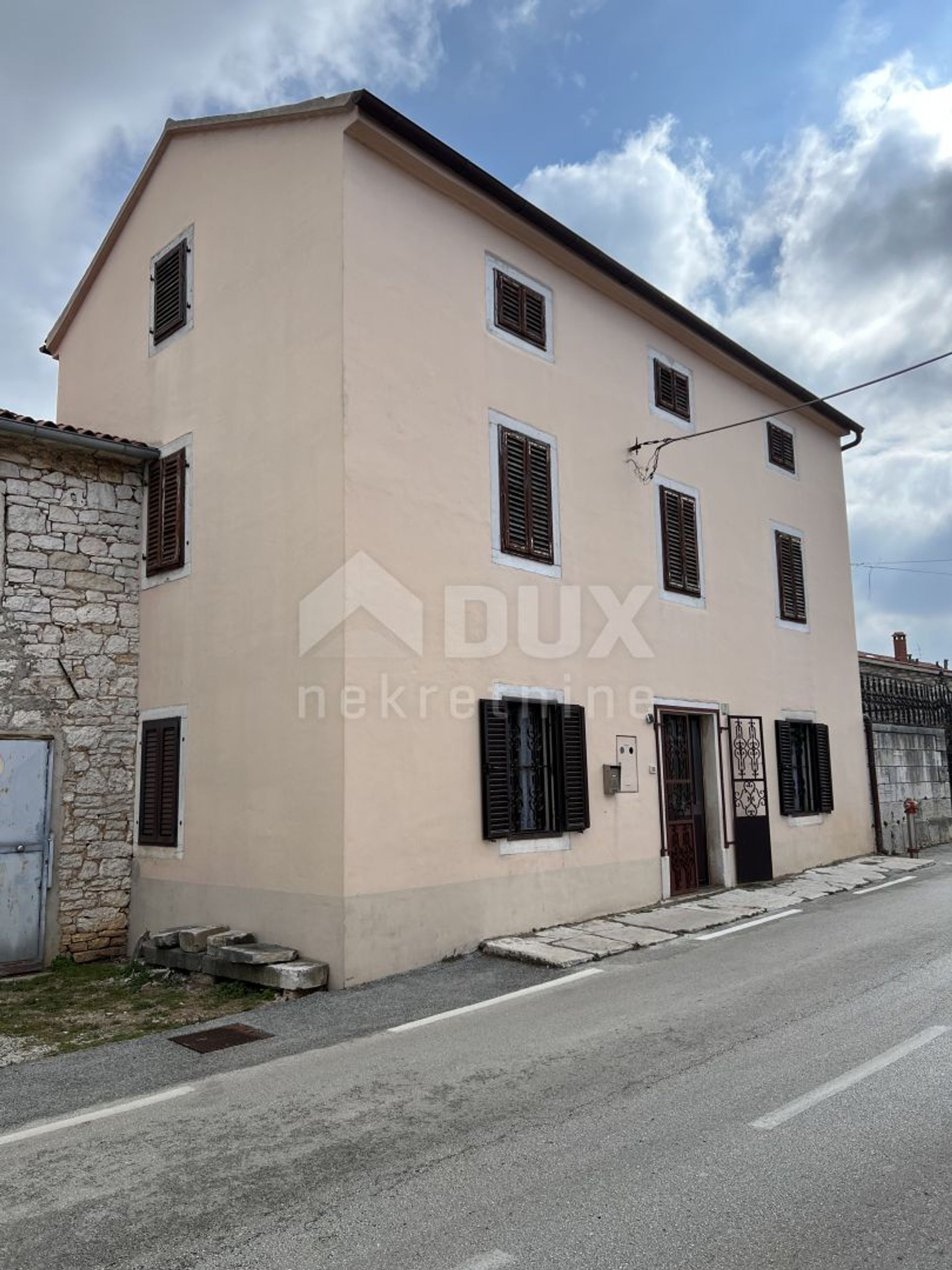 Hus i Jakići Dolinji, Istria County 12404701