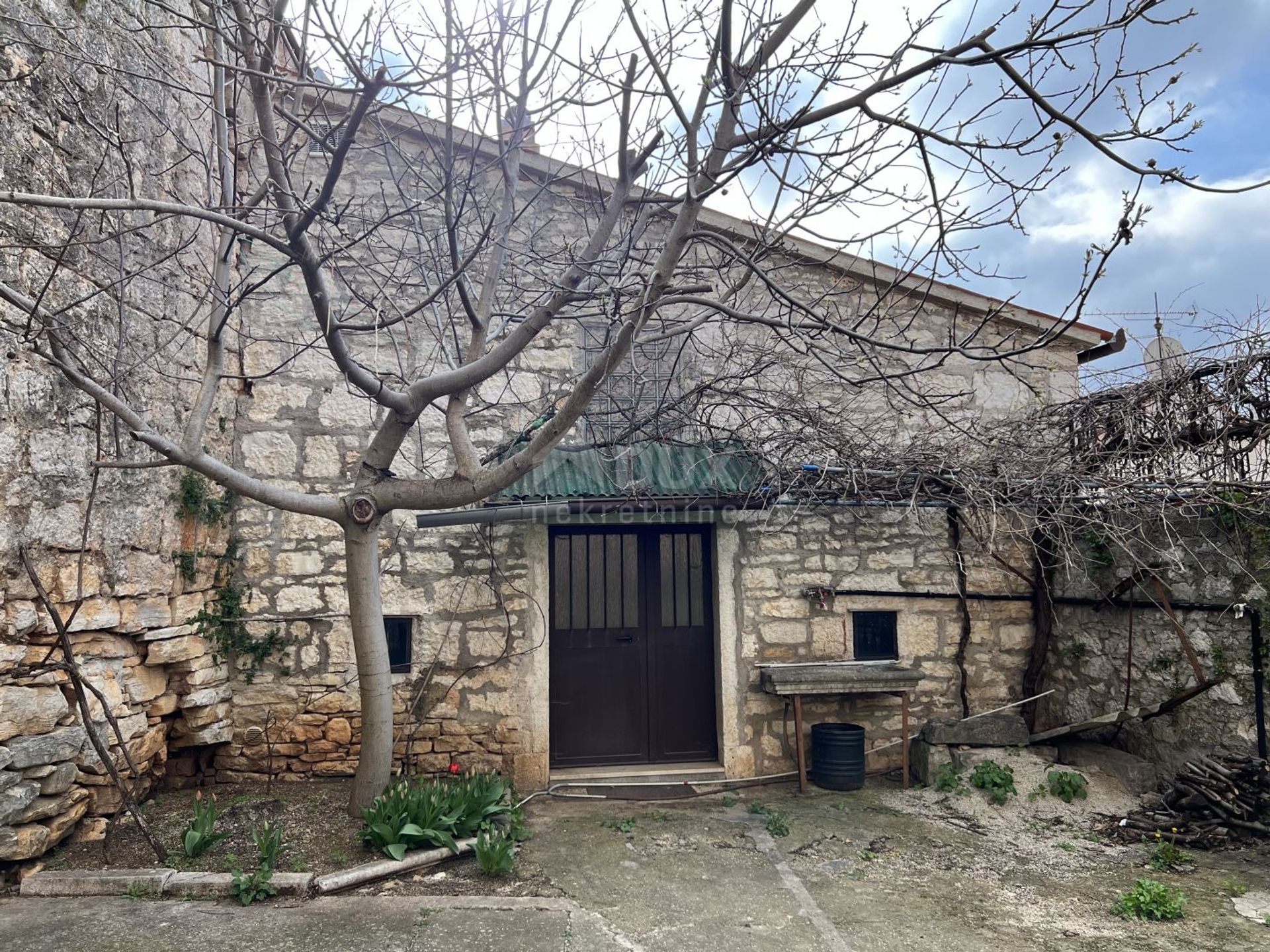 casa en Jakići Dolinji, Istria County 12404701