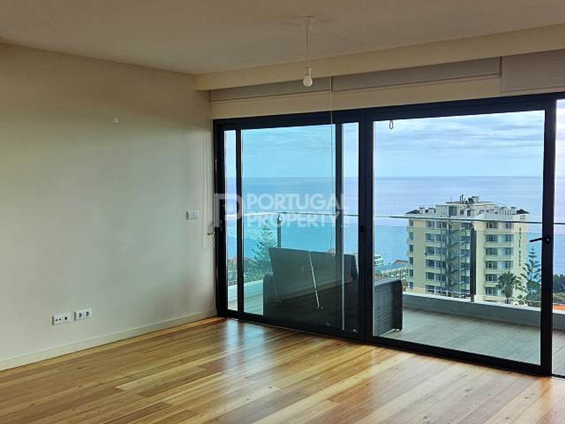 Condominium dans Funchal, Madeira 12406082