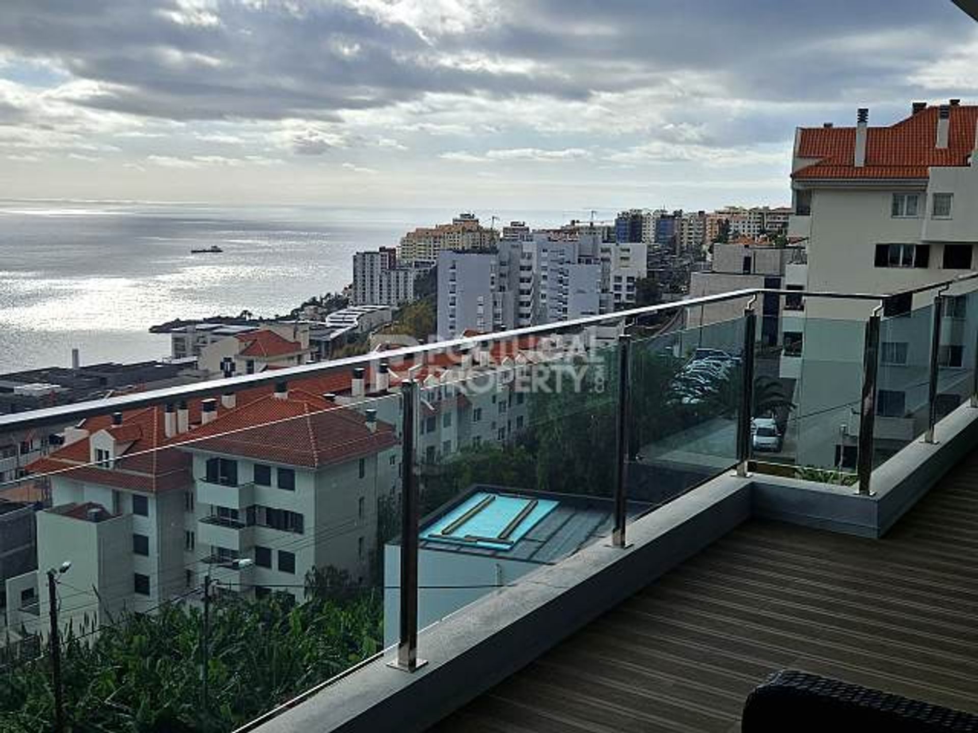 Condominium dans Funchal, Madeira 12406082