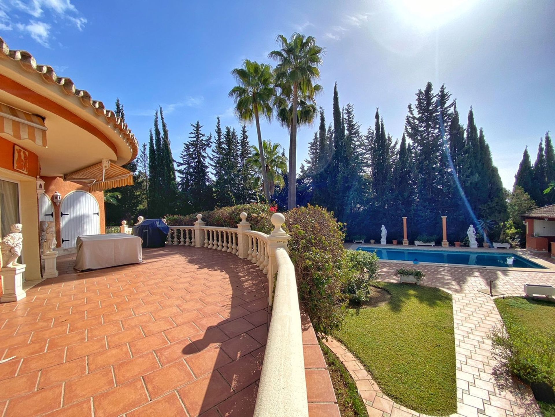 Hus i Marbella, Andalucía 12406943