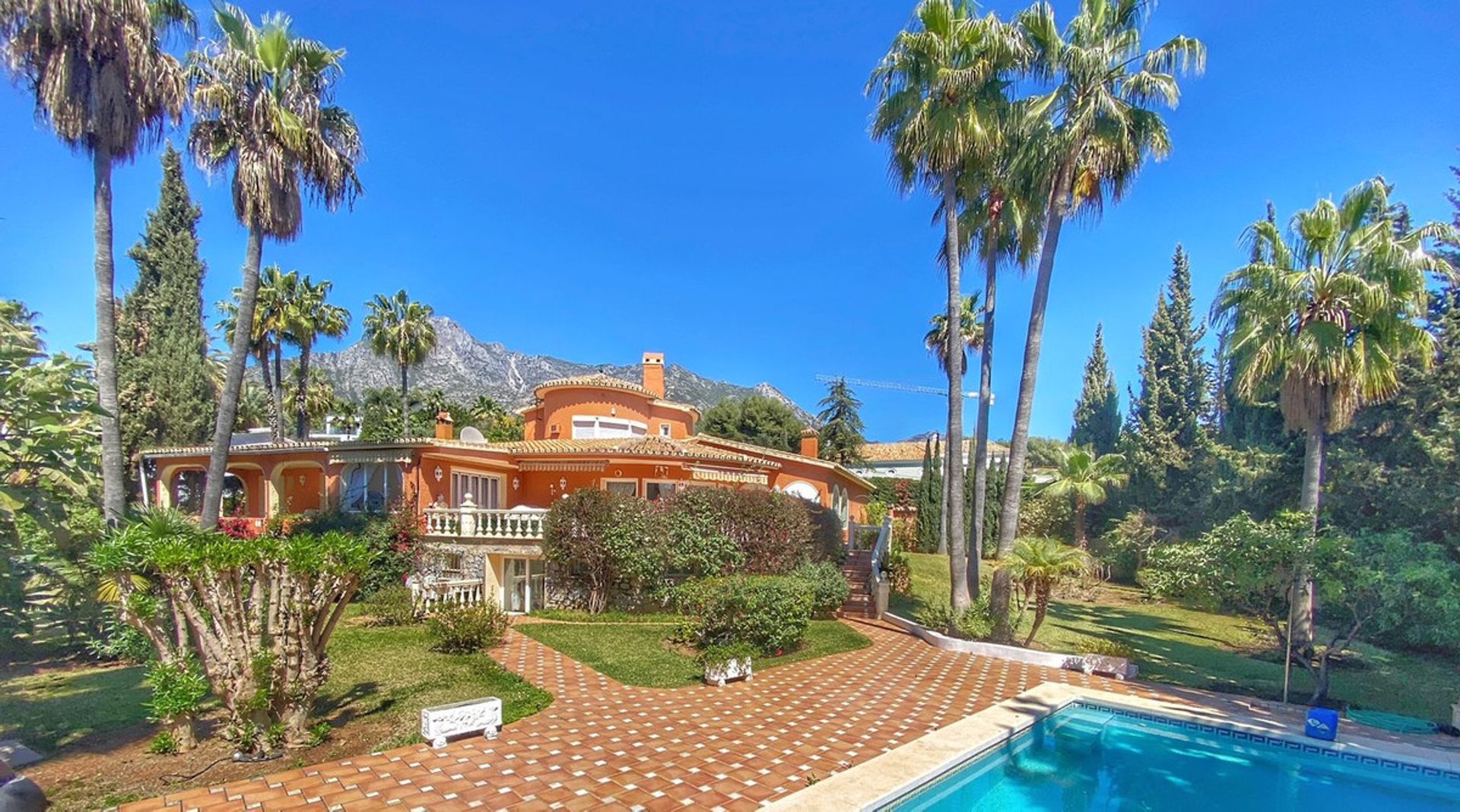 Hus i Marbella, Andalucía 12406943