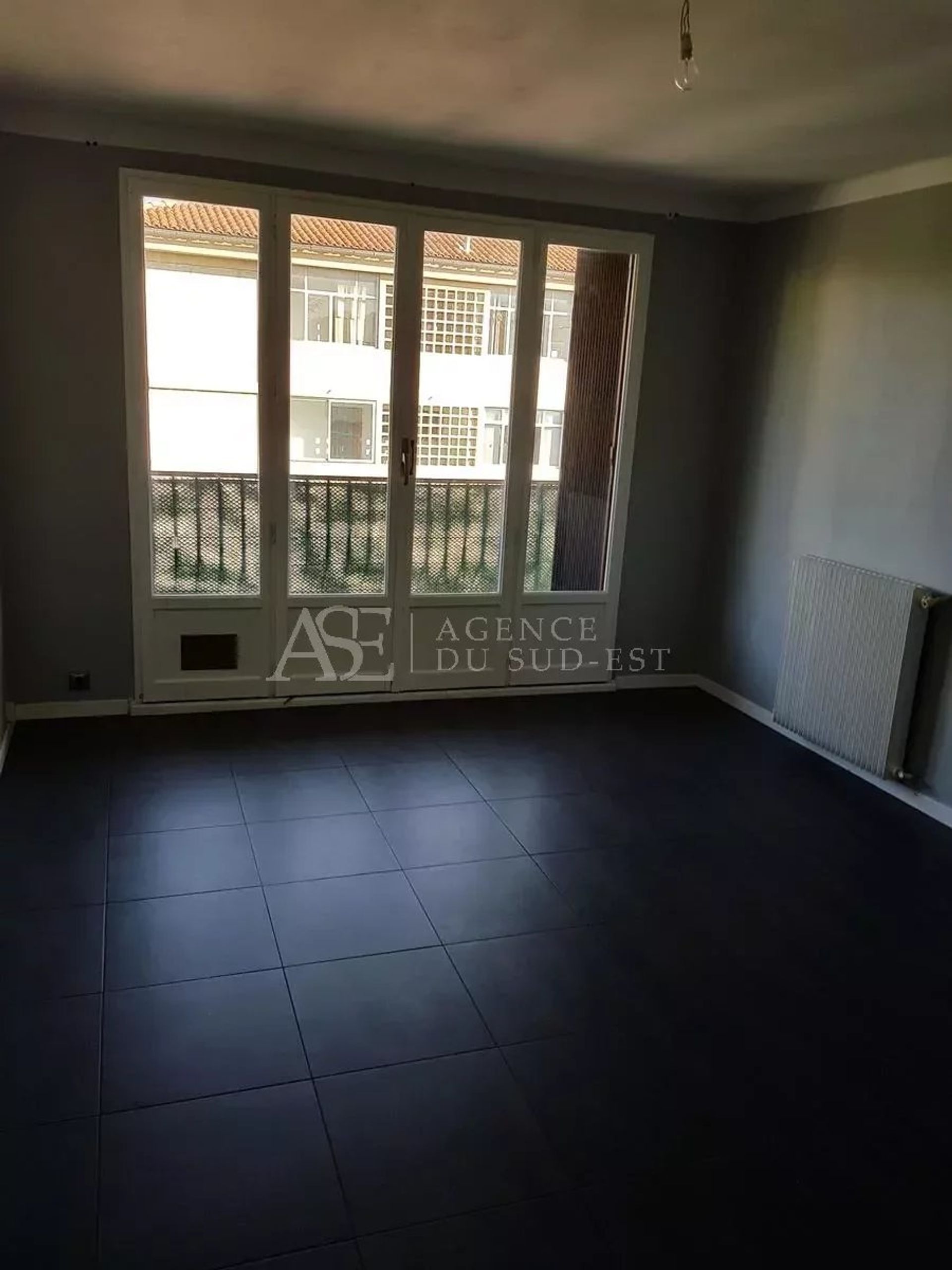 Condominio nel Aix-en-Provence, Provenza-Alpi-Costa Azzurra 12407559