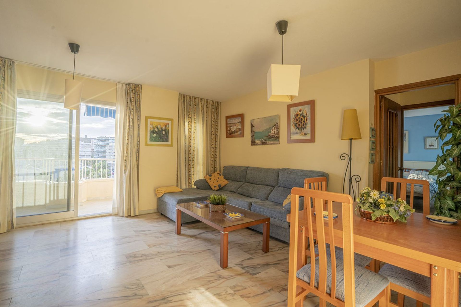 Condominio en Fuengirola, Andalusia 12409495