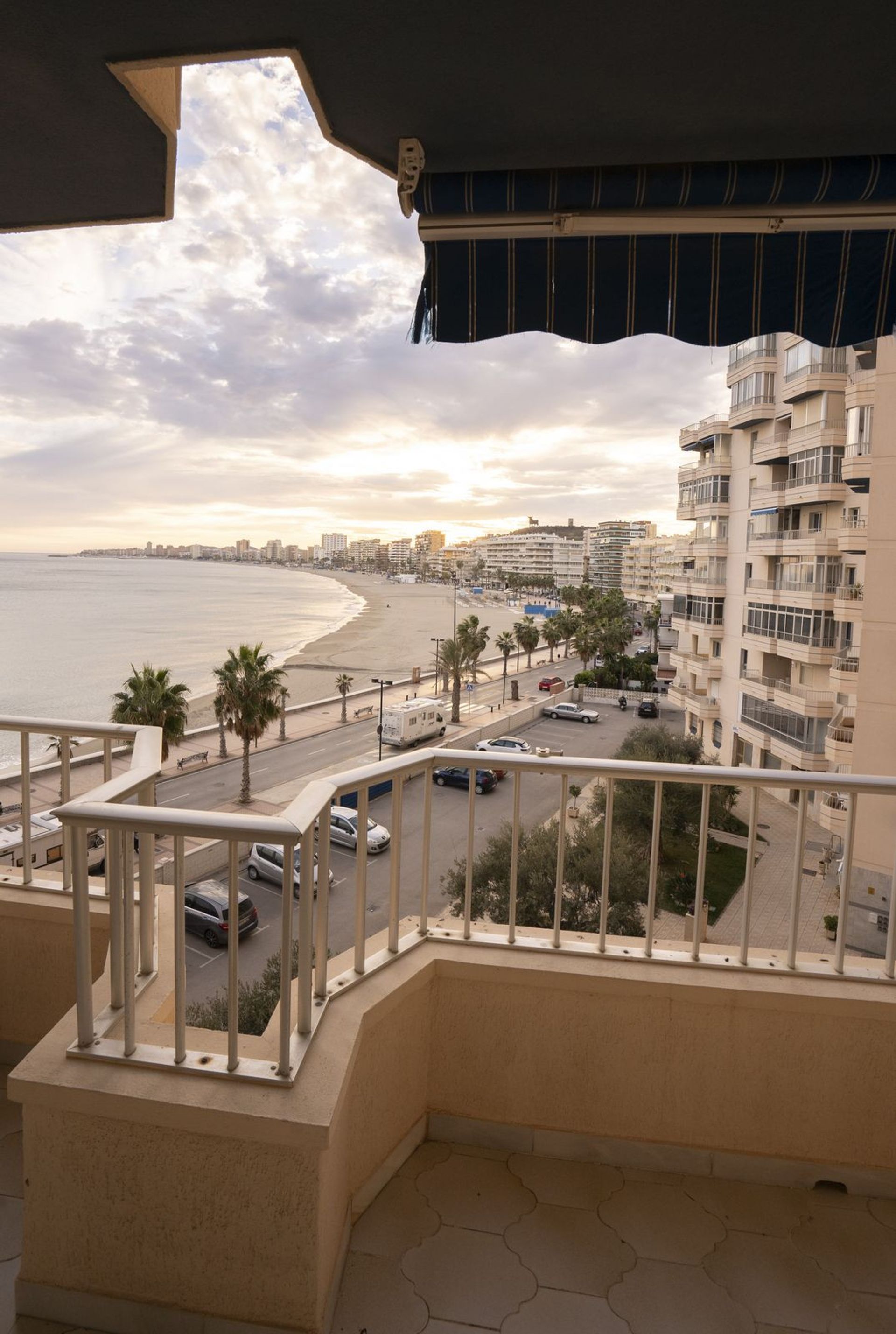 Condominio en Fuengirola, Andalusia 12409495