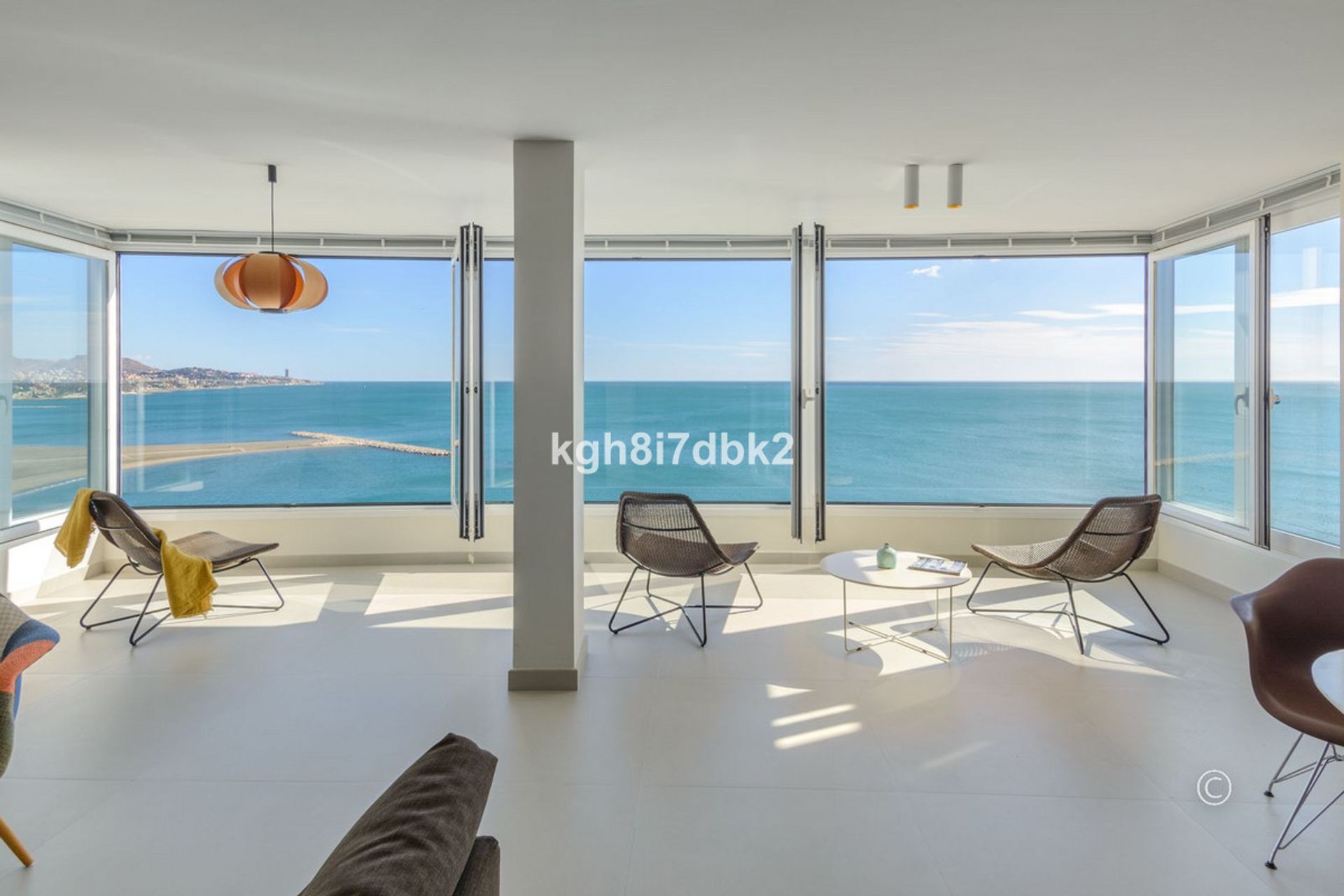 Condominium in Malaga, Andalusië 12409525