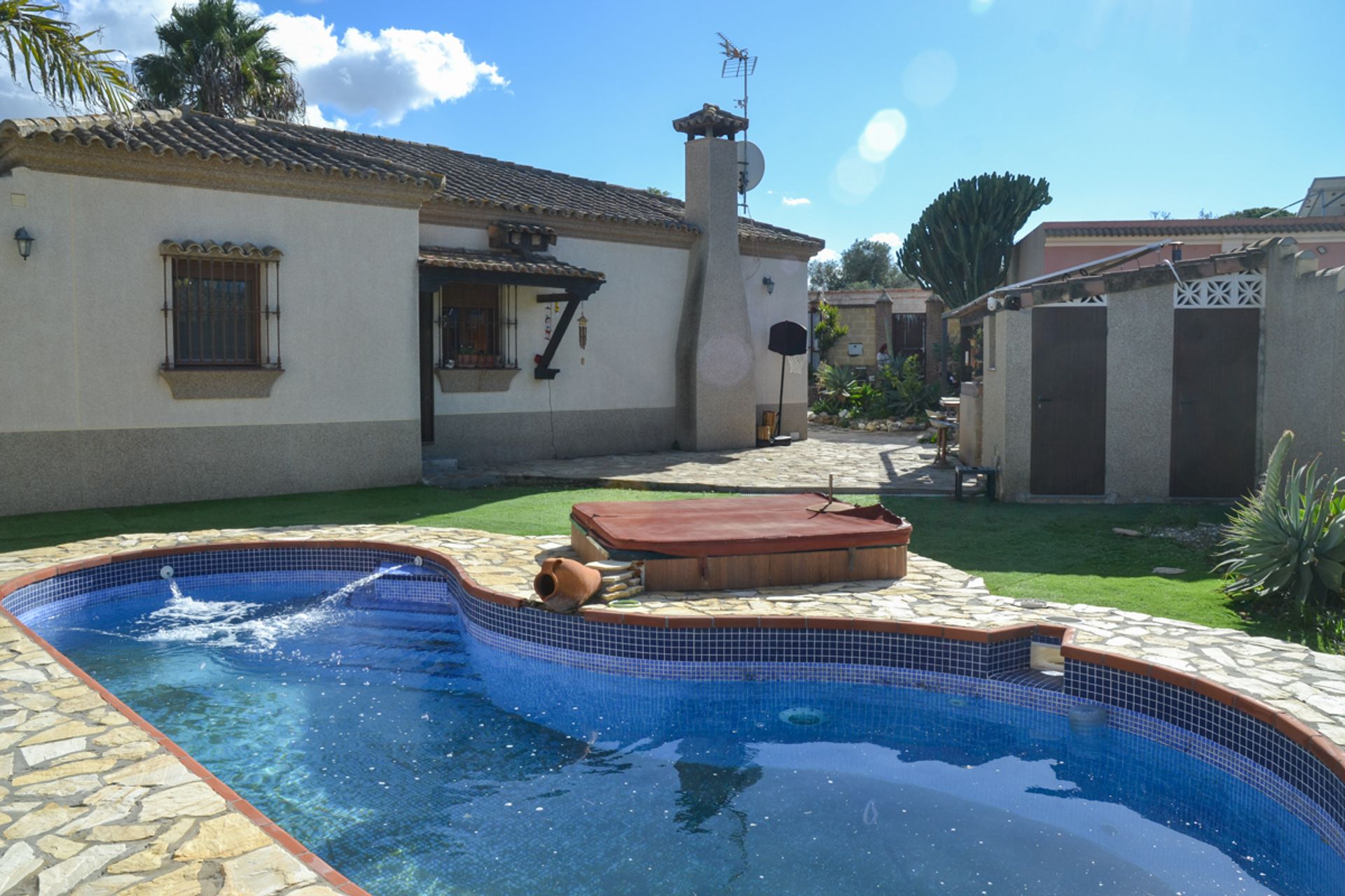 rumah dalam Chiclana de la Frontera, Andalucía 12409724