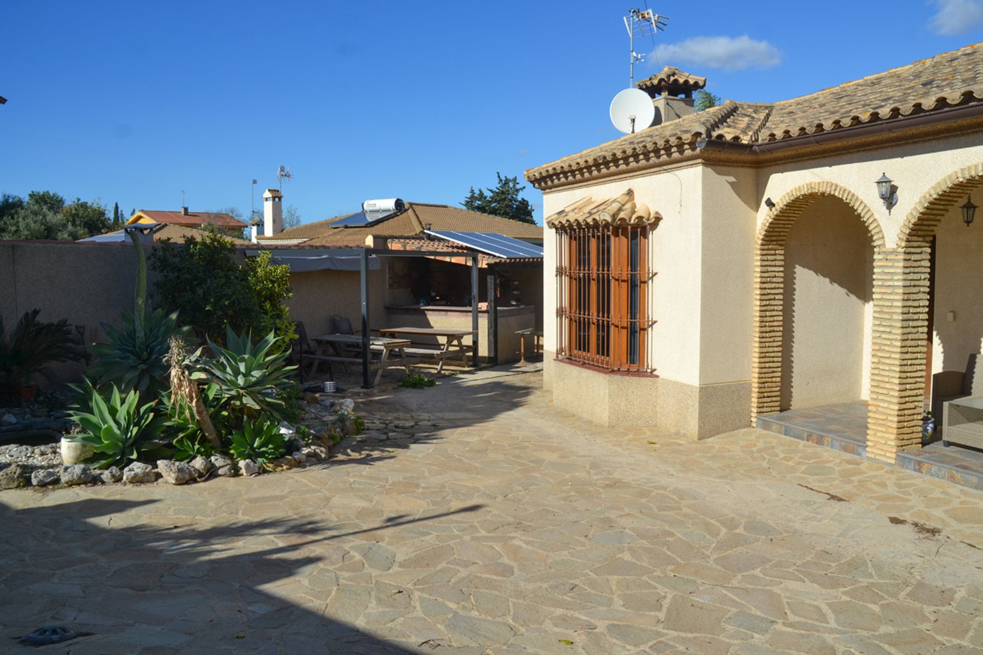 Talo sisään Chiclana de la Frontera, Andalucía 12409724