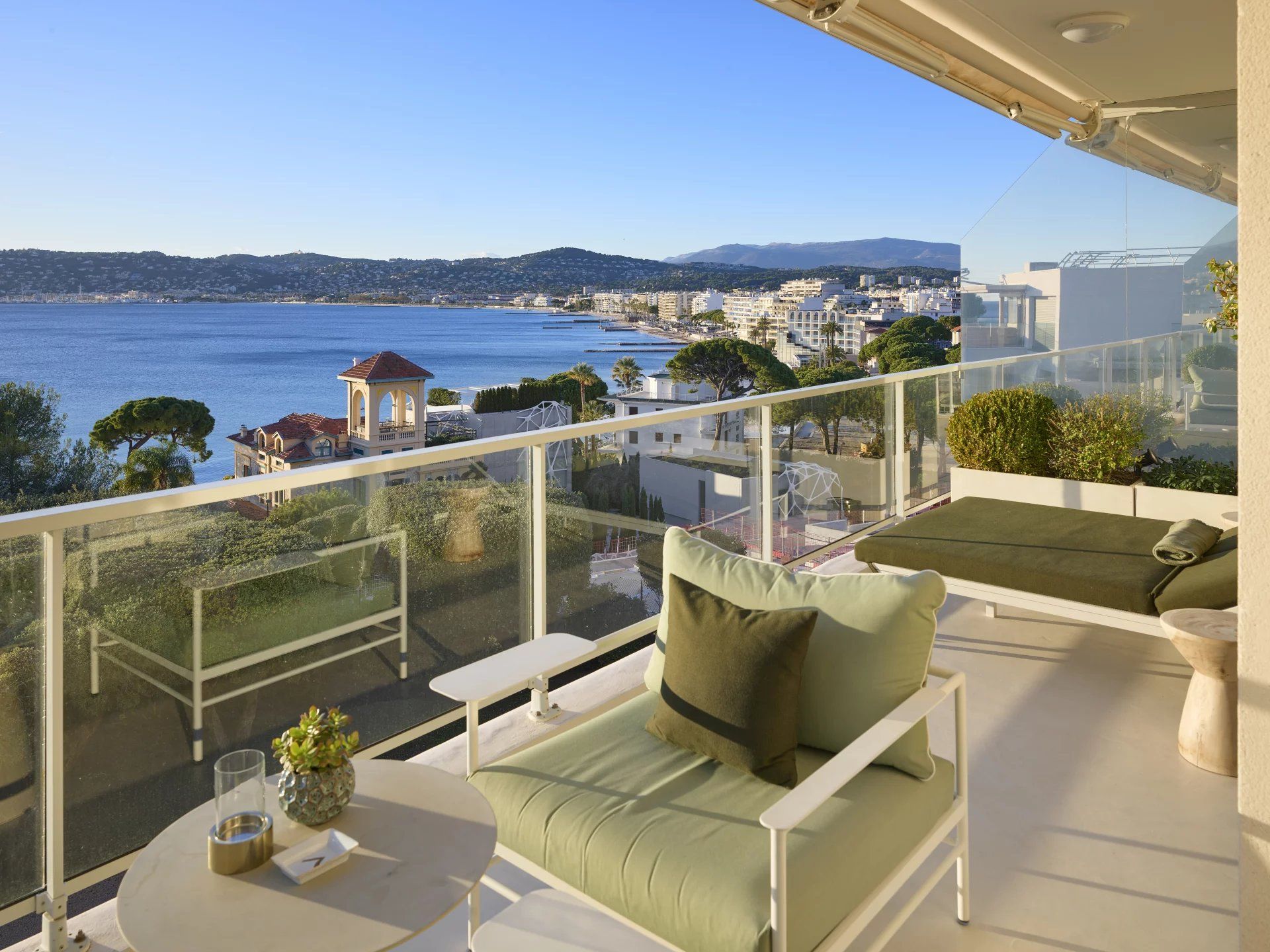 Condominio nel Antibes, Provence-Alpes-Côte d'Azur 12409727