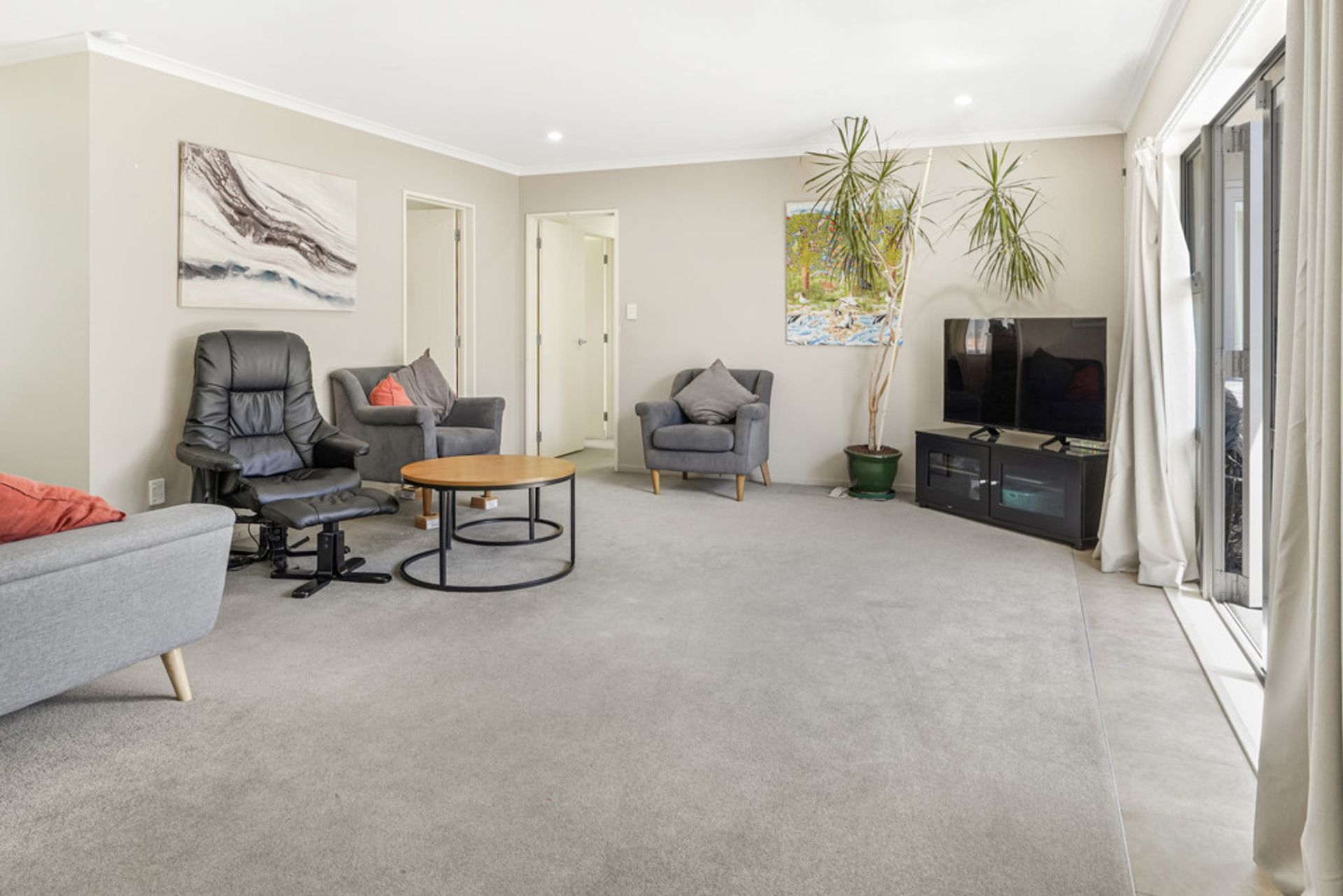 Condominium in Hamilton, Waikato 12409753