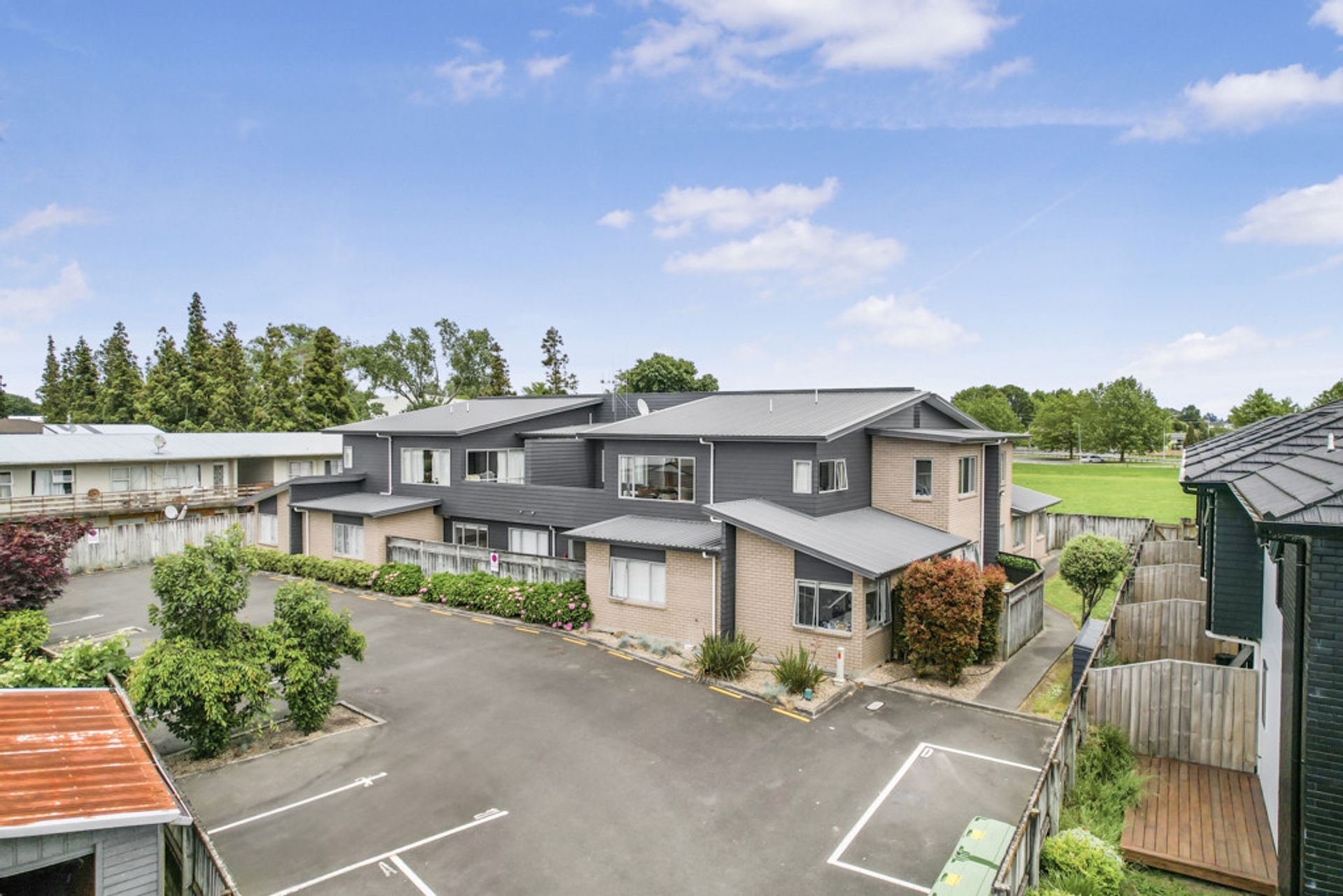 Condominium in Hamilton, Waikato 12409760