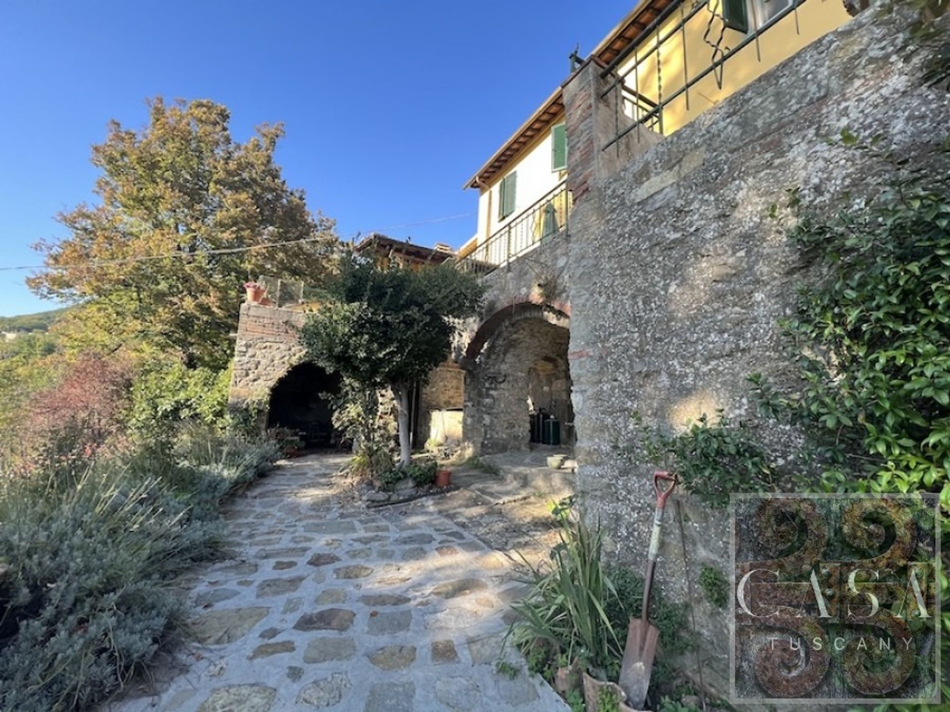 房子 在 Bagni di Lucca, Tuscany 12410279