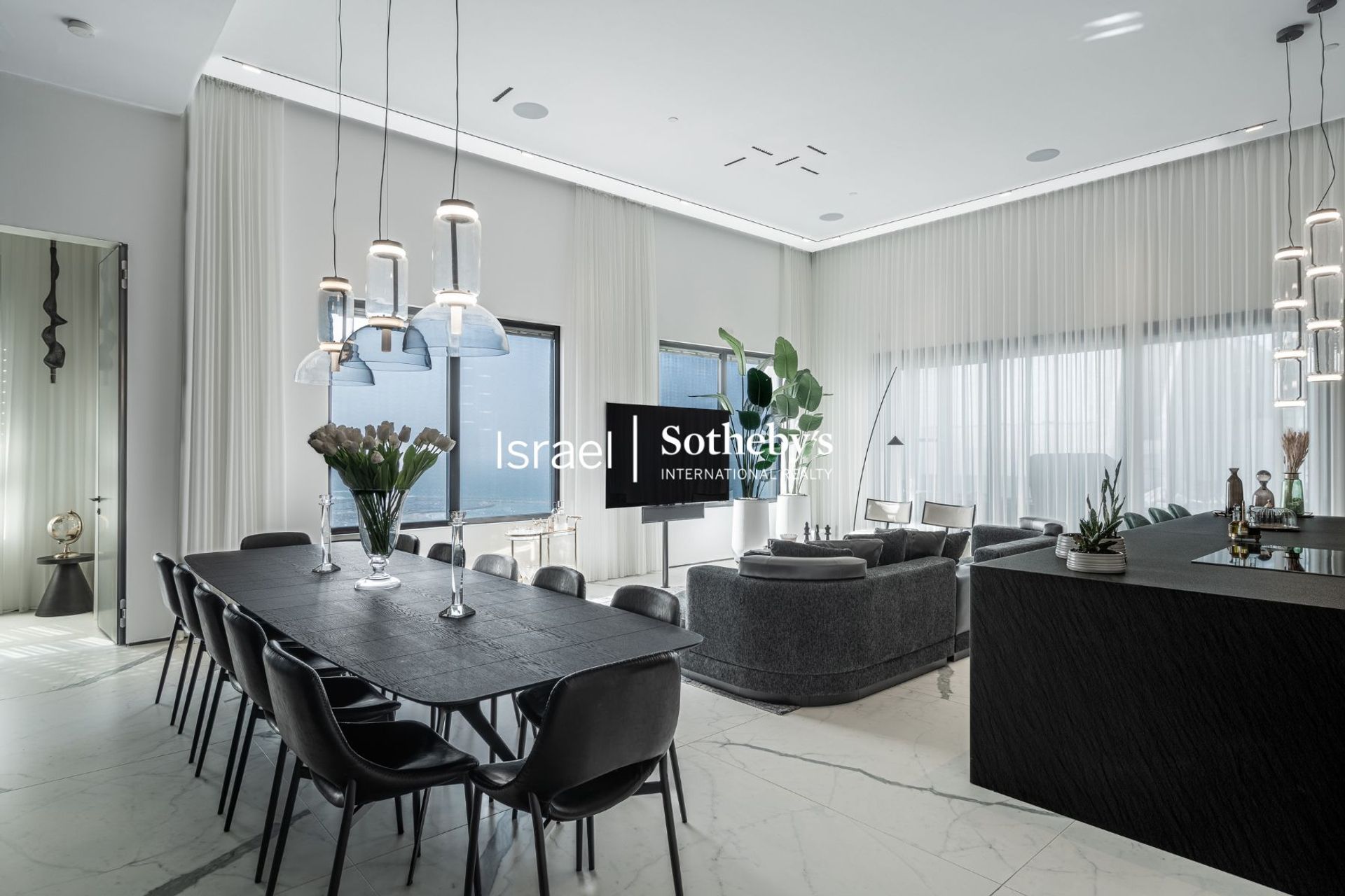 Condominio en Ashdod, South District 12410302