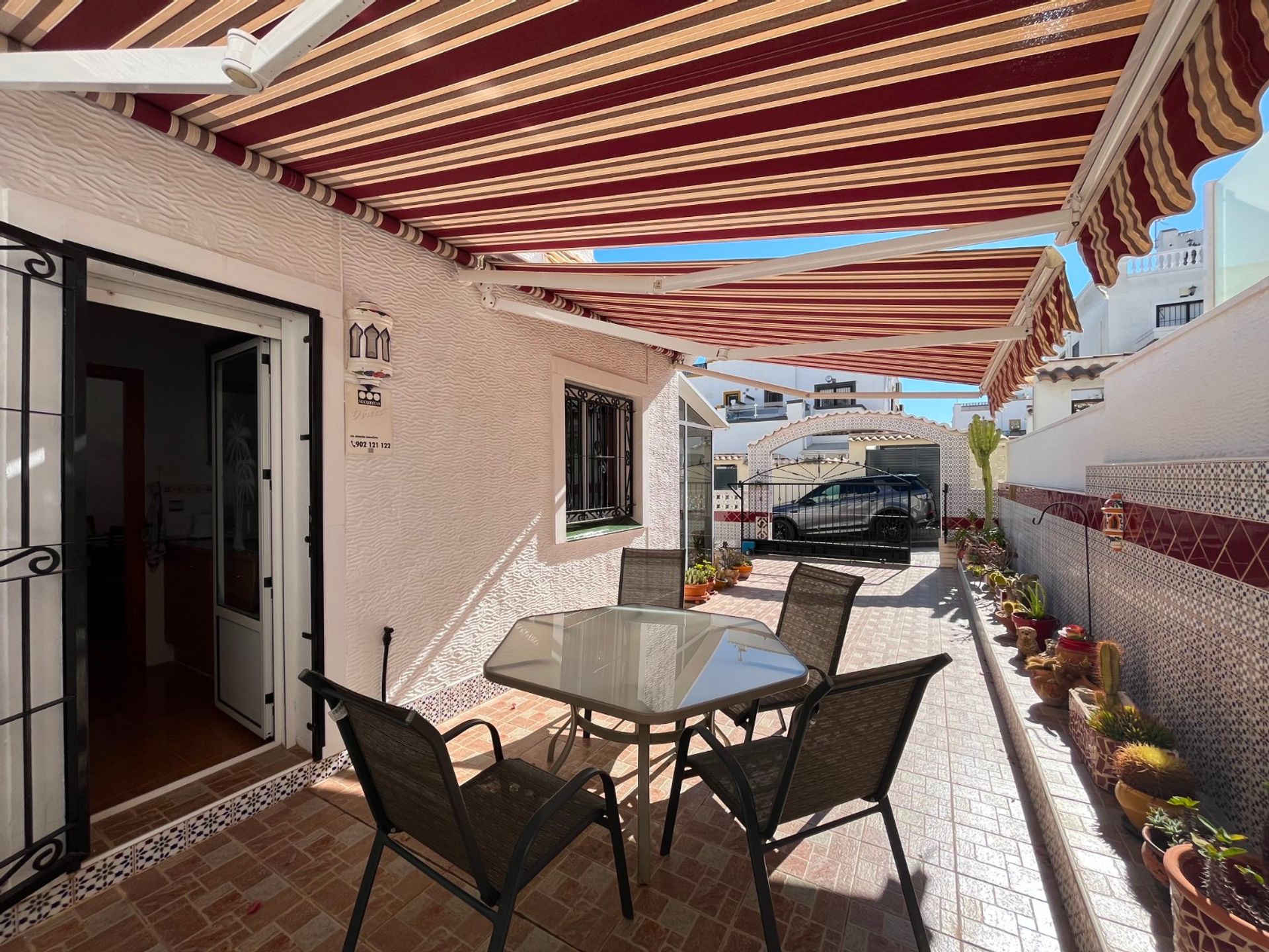 Condominio en Torrevieja, Valencia 12411220