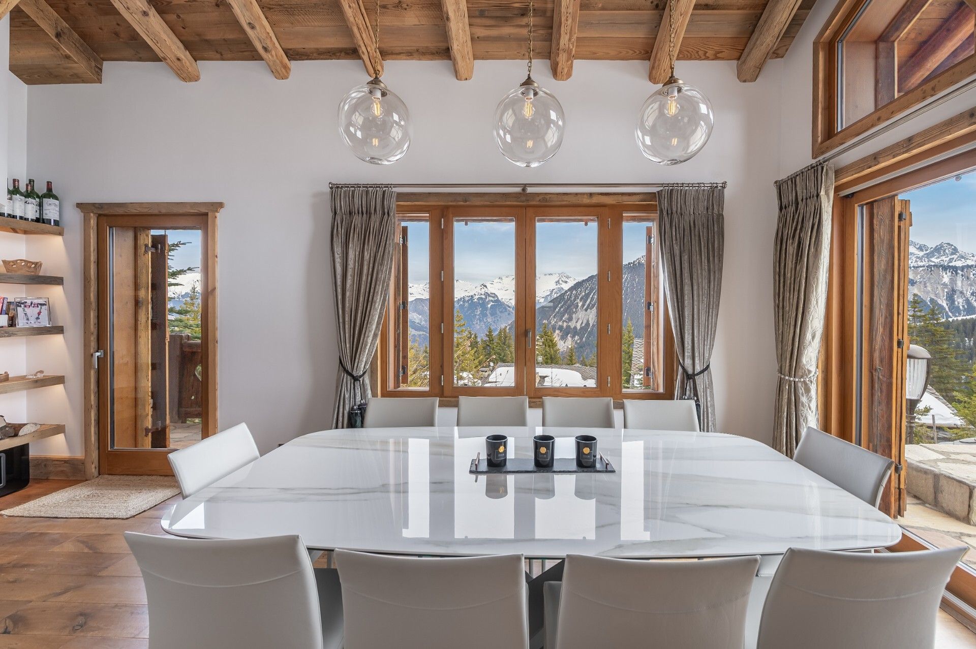 rumah dalam Courchevel, Auvergne-Rhone-Alpes 12412454