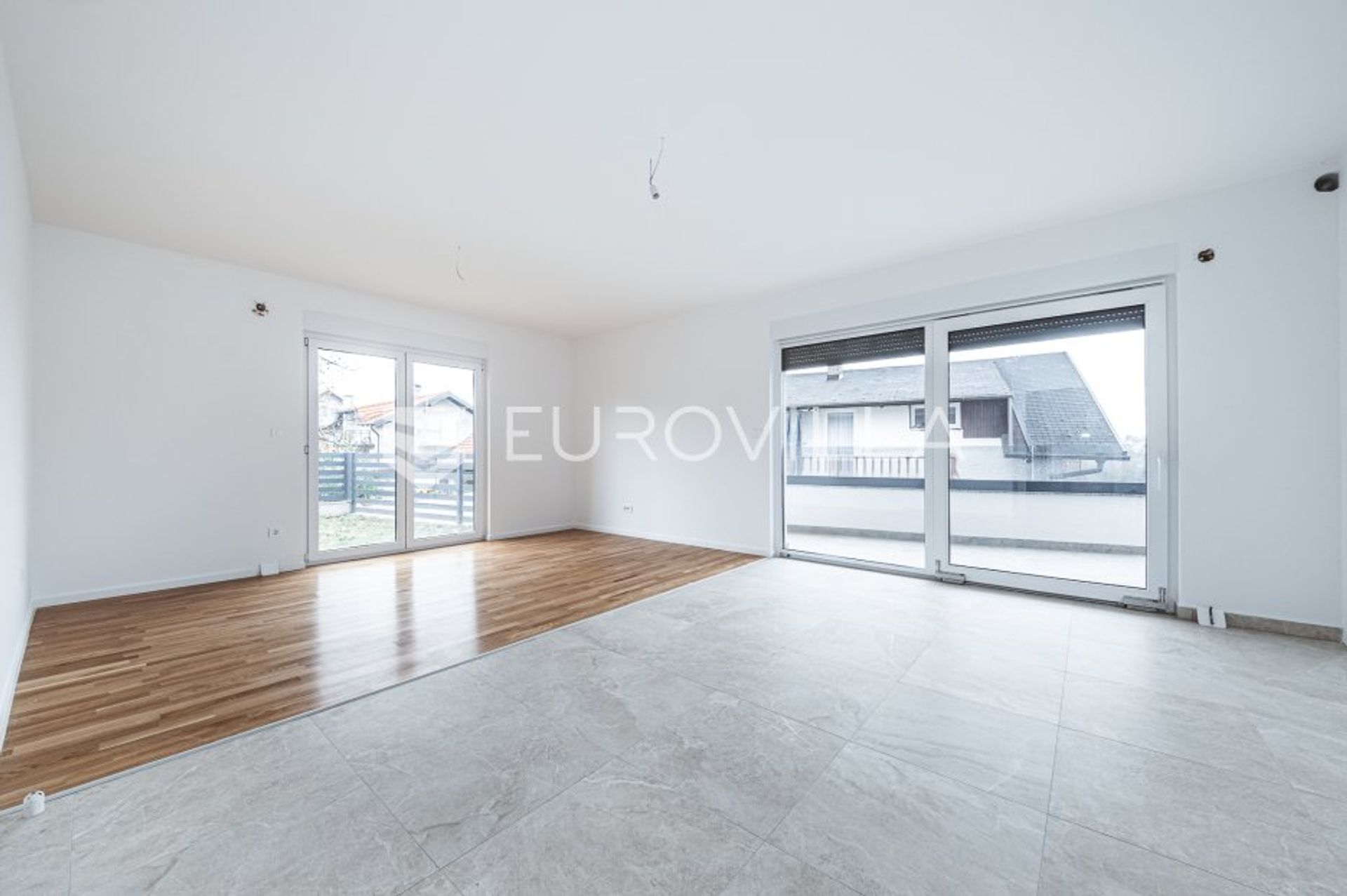 Condominio en Zagreb, Zagreb, Graduado 12413207