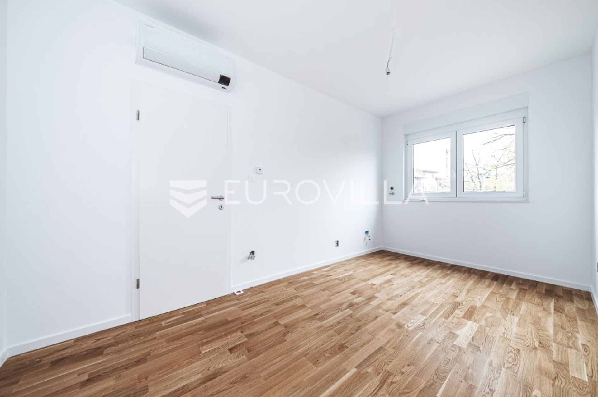 Condominio en Zagreb,  12413207