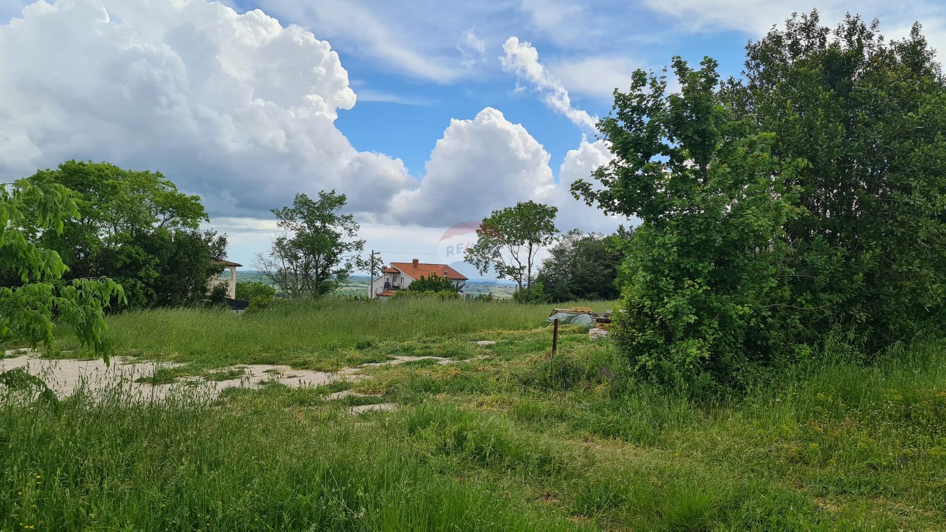 Land in Kaštelir, Istarska županija 12413710