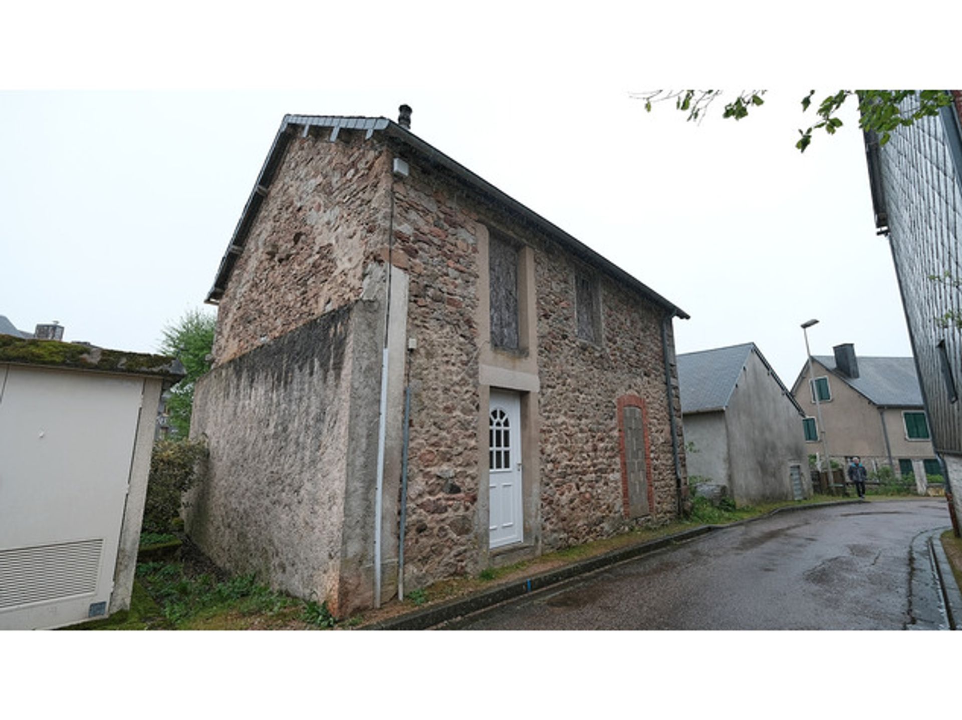 بيت في Planchez, Bourgogne-Franche-Comté 12414132