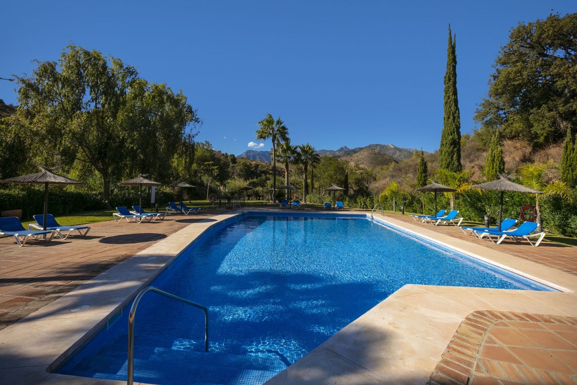 Huis in Benahavís, Andalucía 12414238