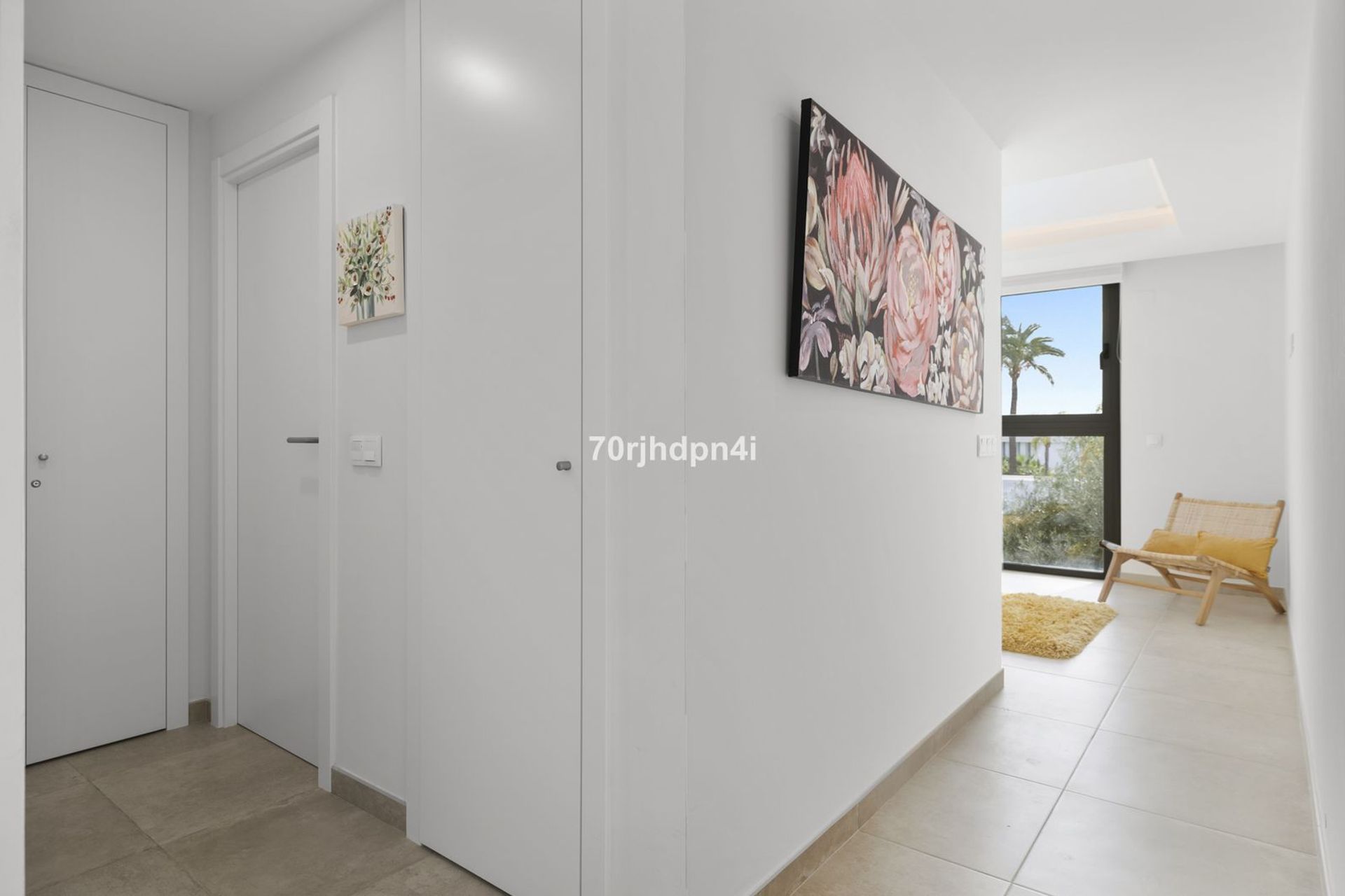 Condominium in Estepona, Andalucía 12414251