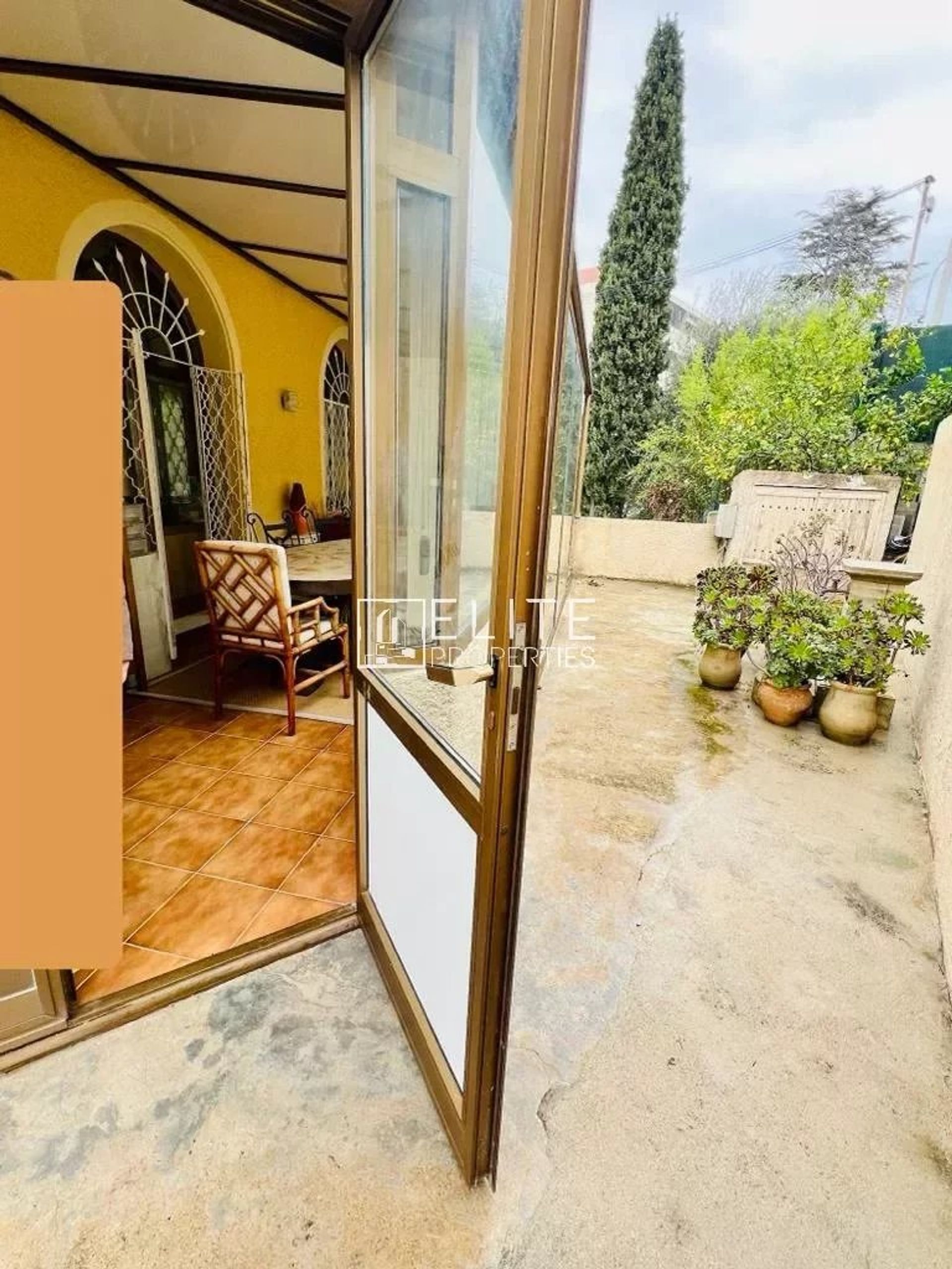 Hus i Sainte-Helene, Provence-Alpes-Cote d'Azur 12415092