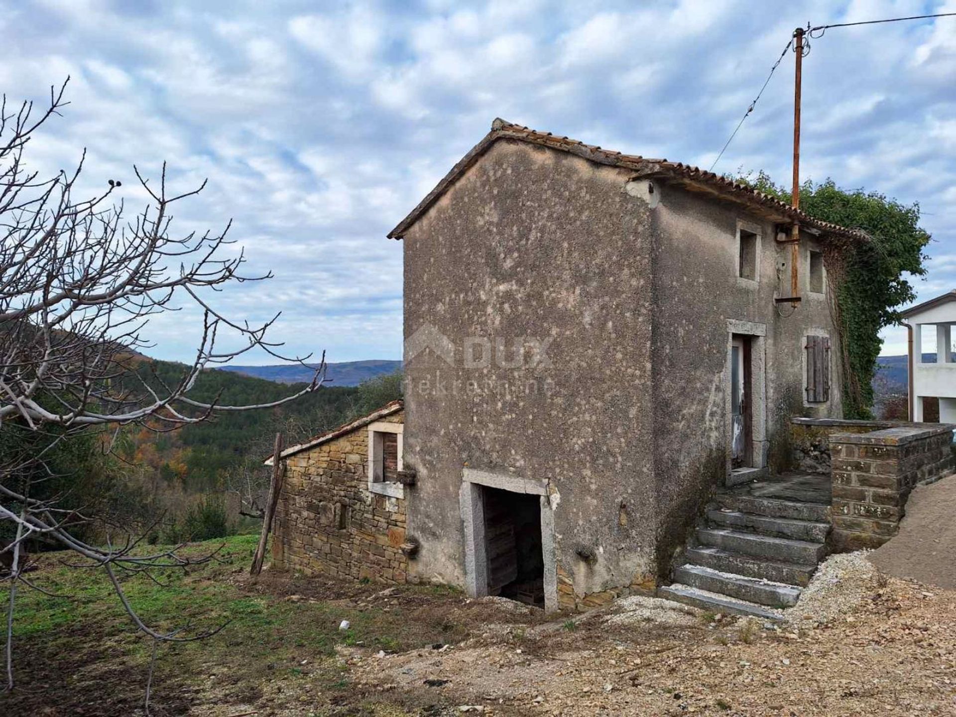 Hus i Motovun, Istria County 12415371